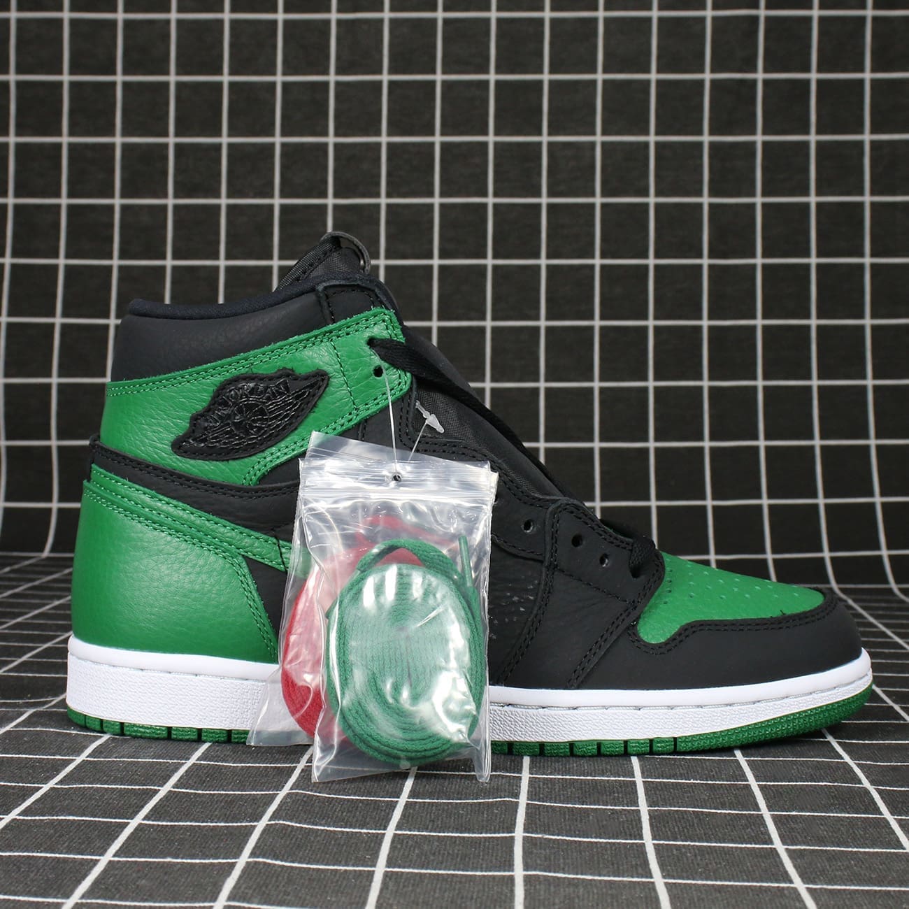 Jordan 1 Retro High Pine Green Black Replica