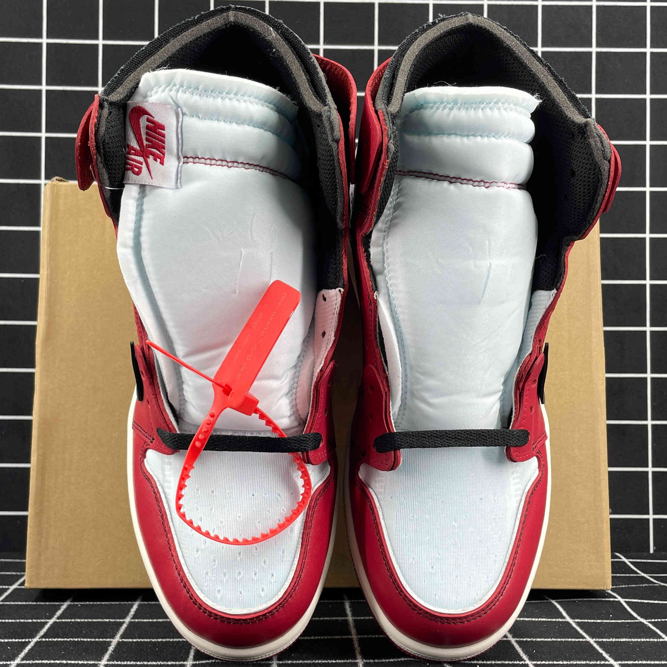 Jordan 1 Retro High Chicago Replica