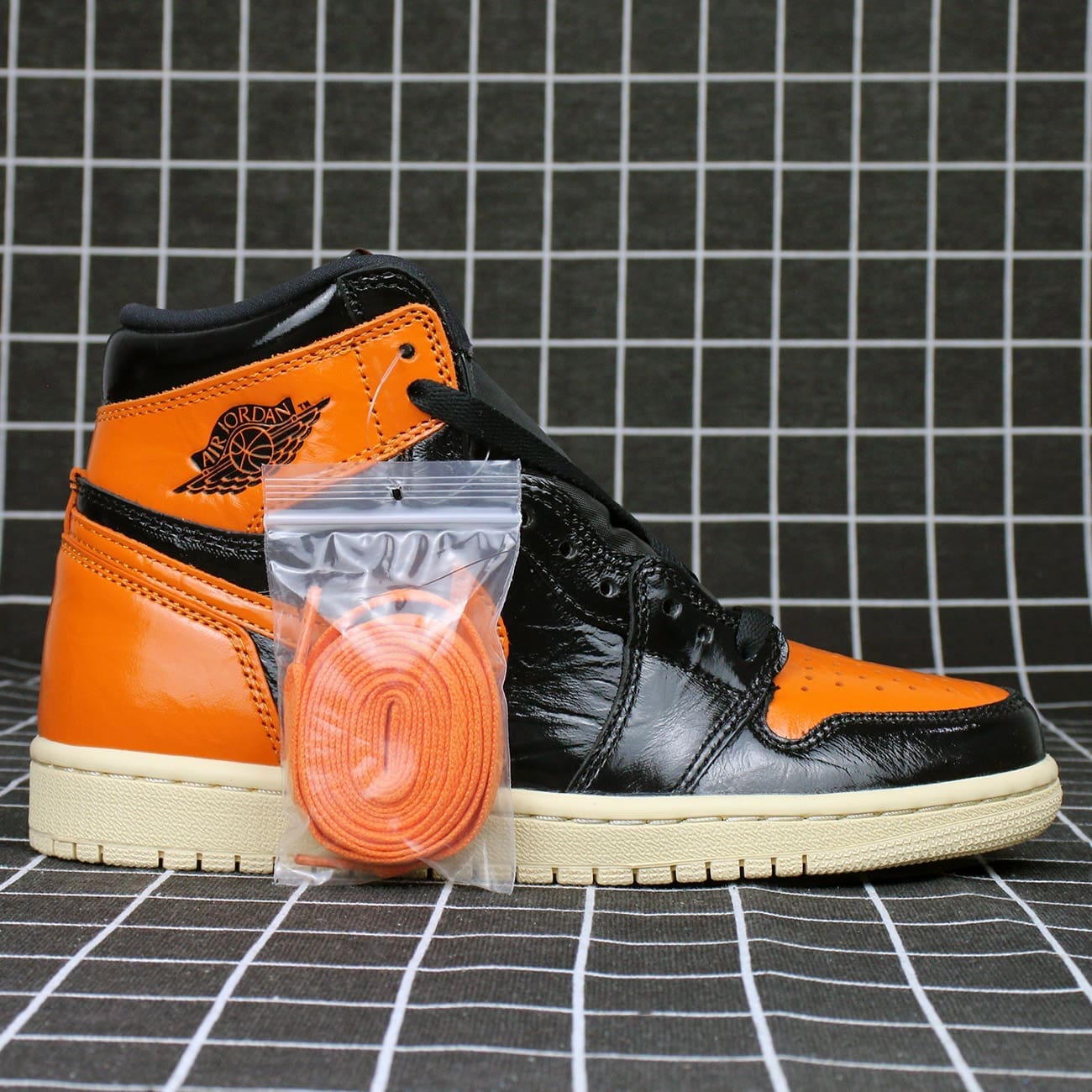 Air Jordan 1 Retro High OG Shattered Backboard 3.0 Replica