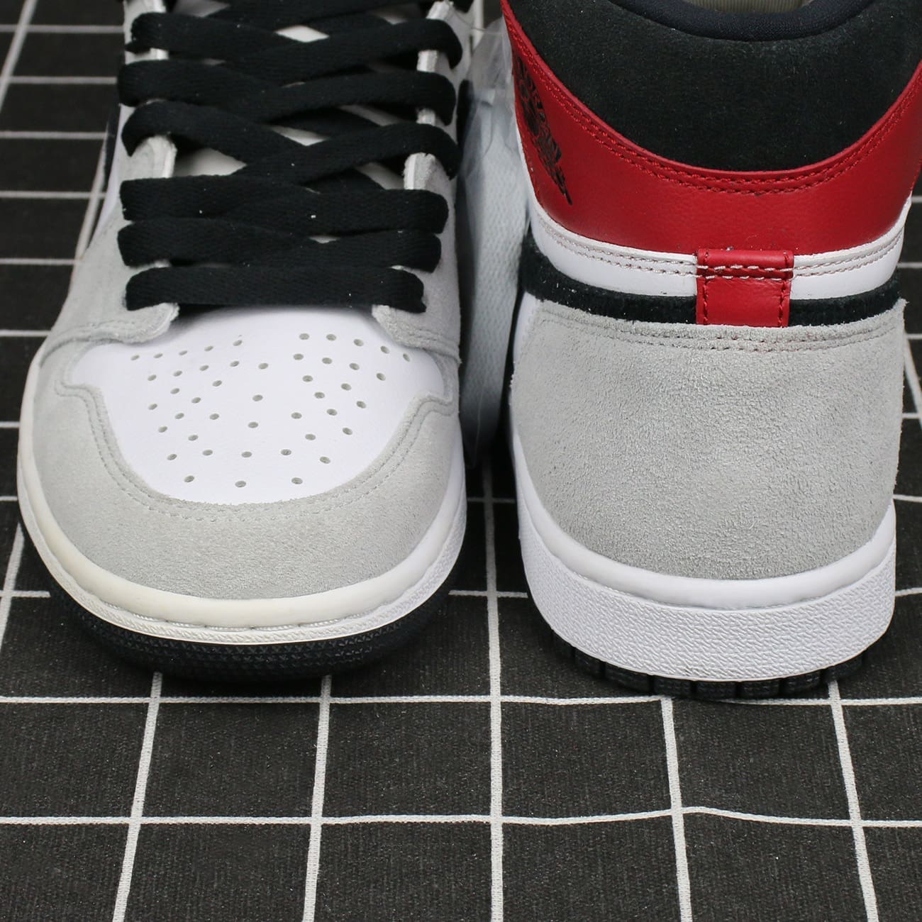 Jordan 1 Retro High Light Smoke Grey Replica