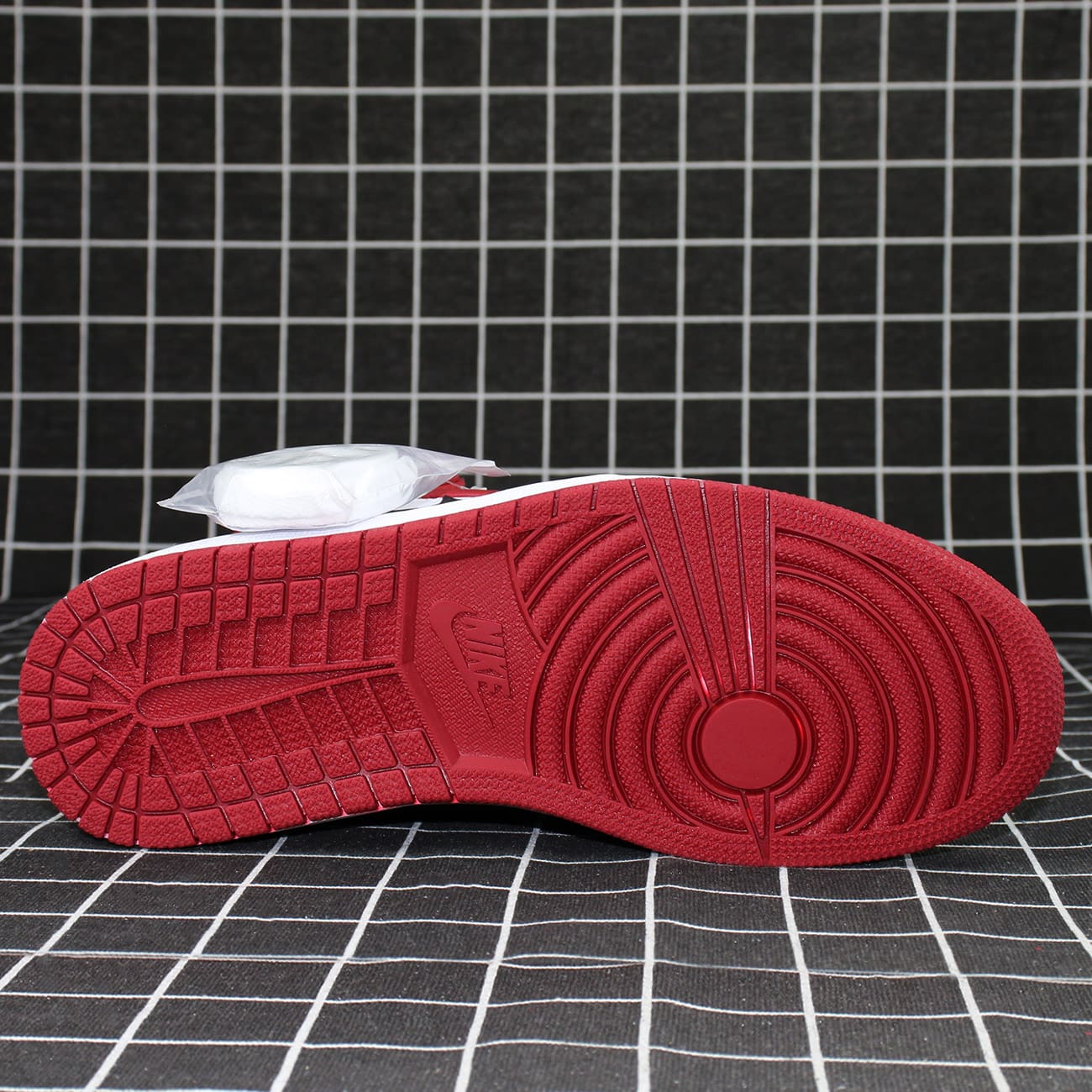 Jordan 1 Retro Chicago (2015) Replica