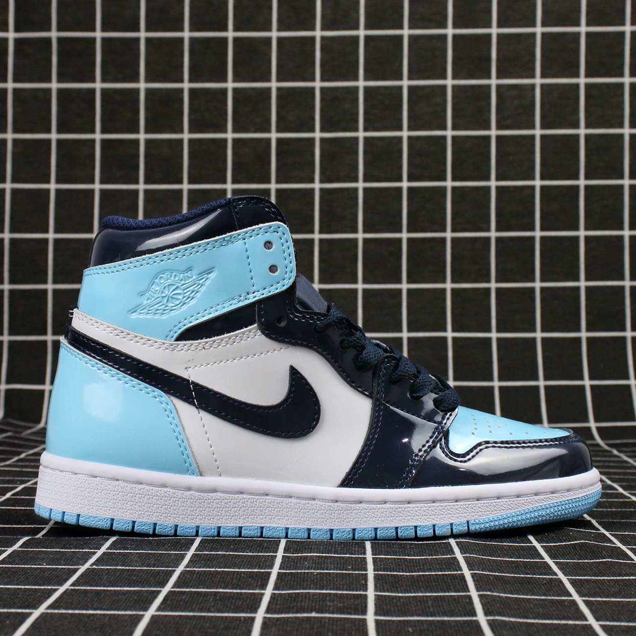 Jordan 1 Retro High UNC Patent (W) Replica