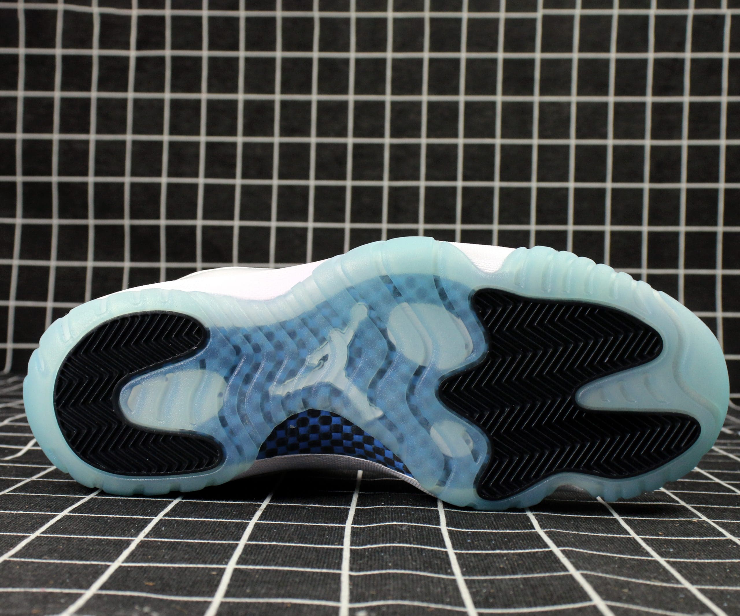 Air Jordan 11 Retro Low Legend Blue Replica