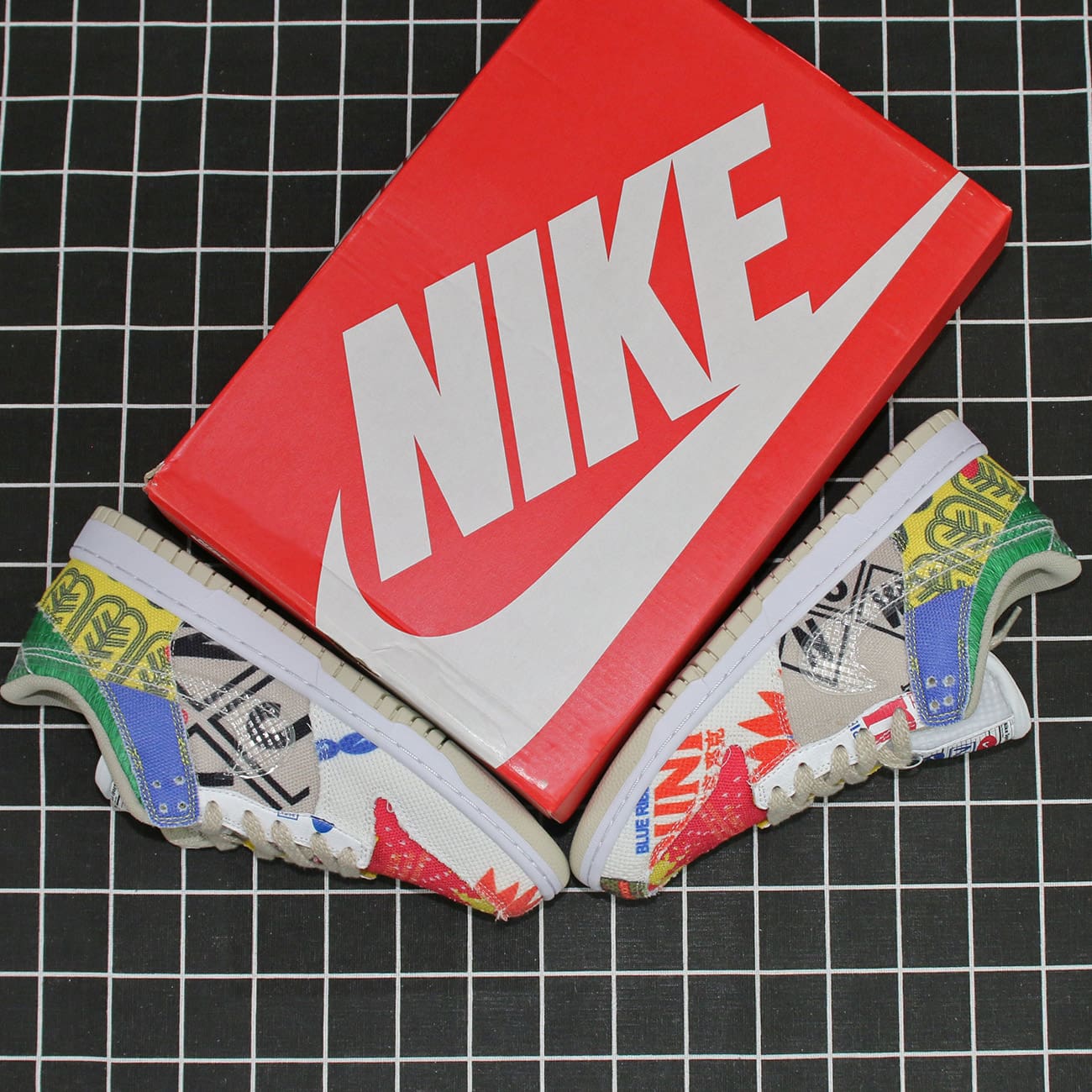 Nike VaporWaffle Sacai Sport Fuchsia Game Royal Replica