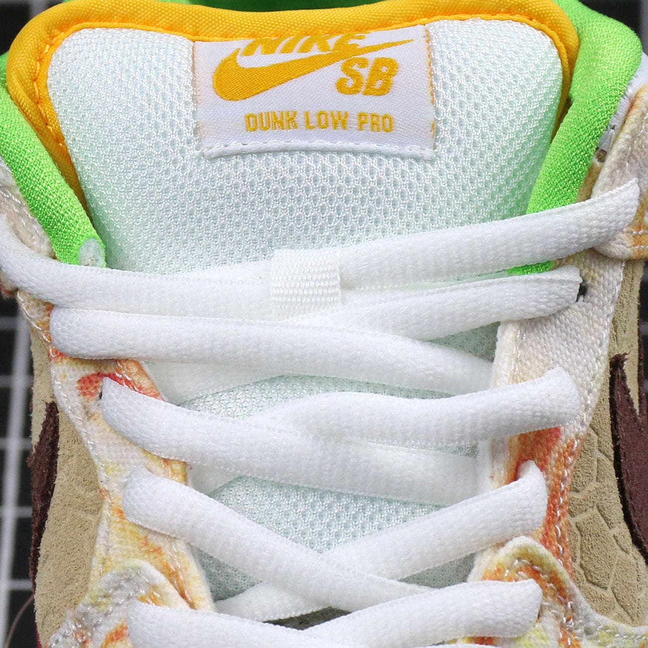 Nike SB Dunk Low Street Hawker (2021) Replica