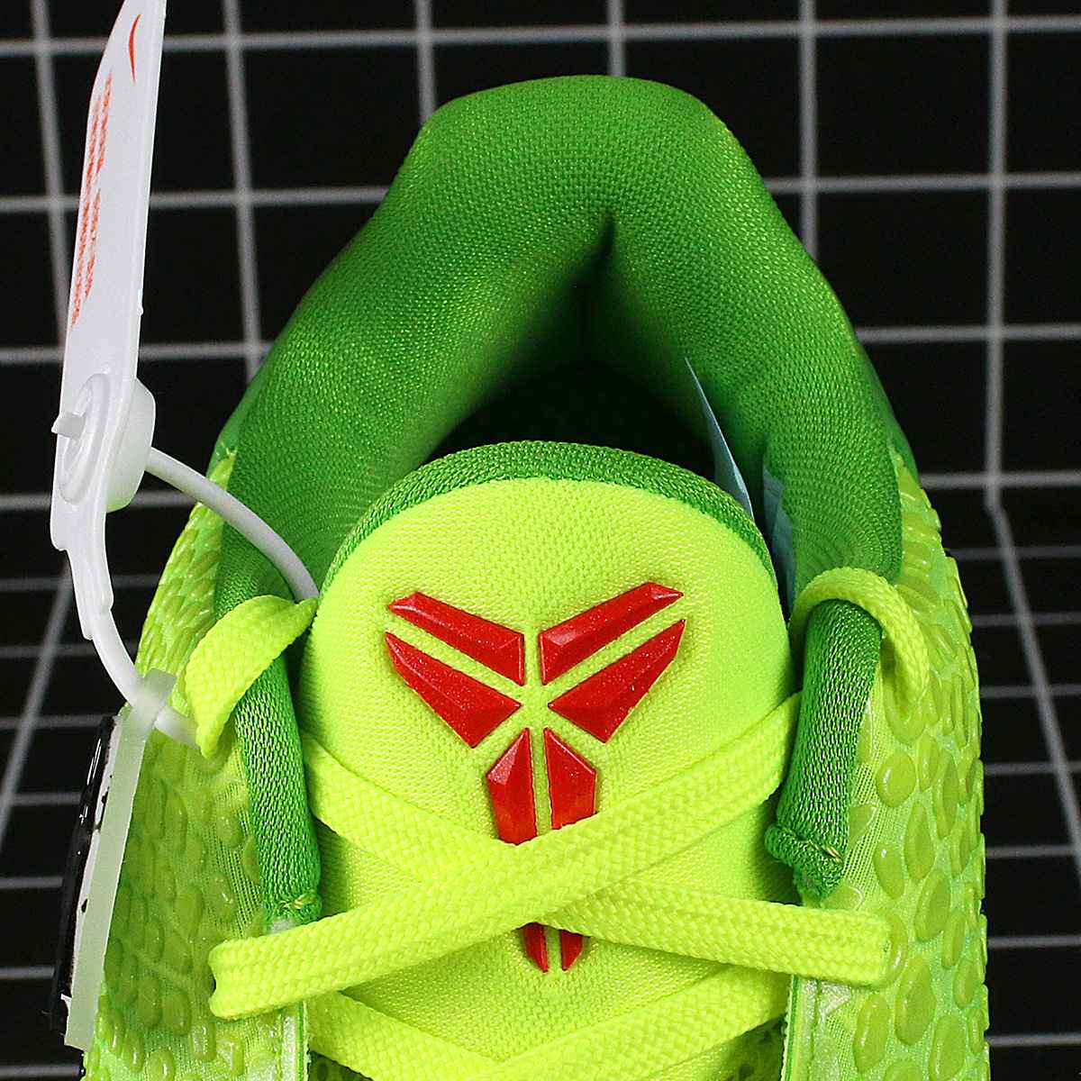 Nike Kobe 6 Grinch (2010) Replica