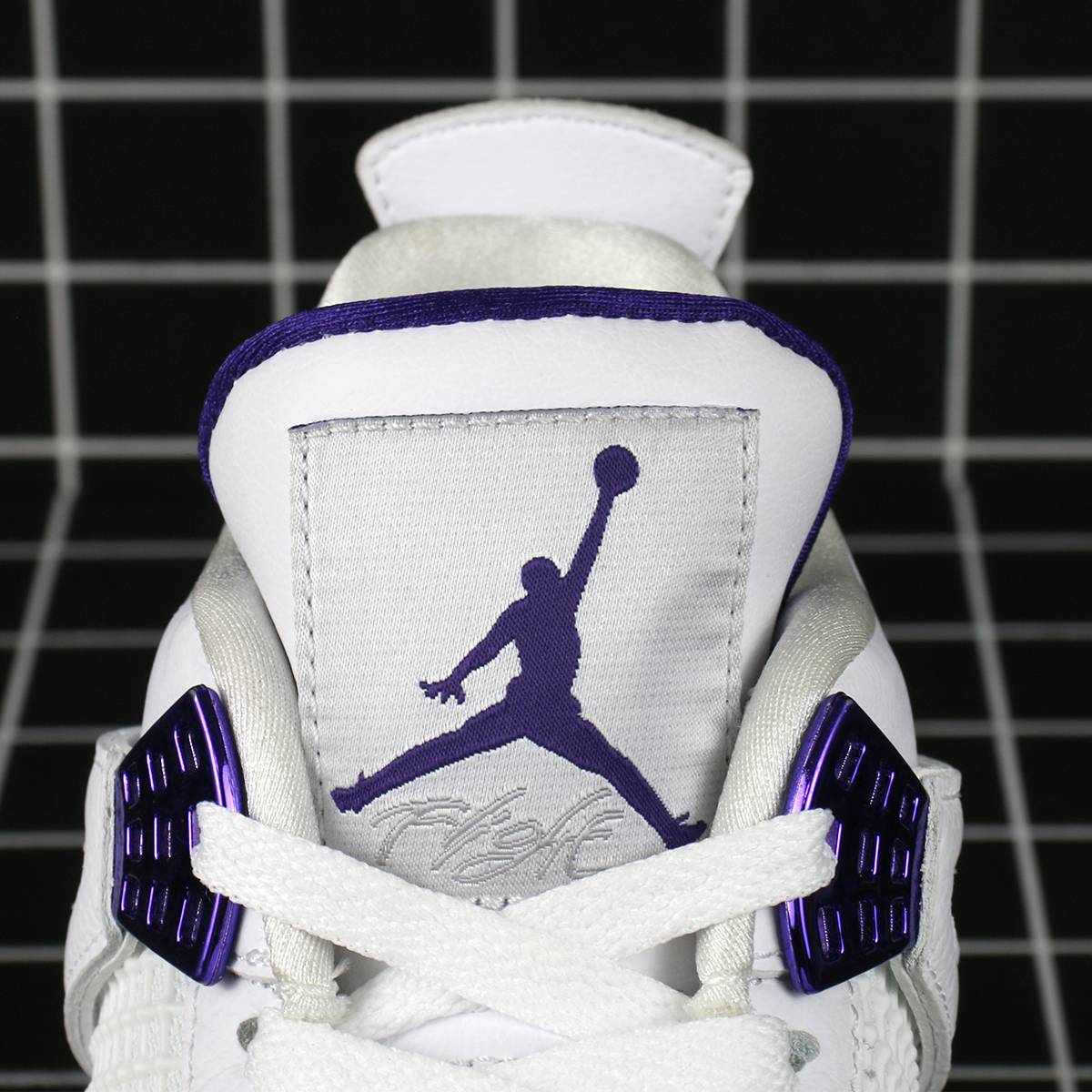 Jordan 4 Retro Metallic Purple Replica