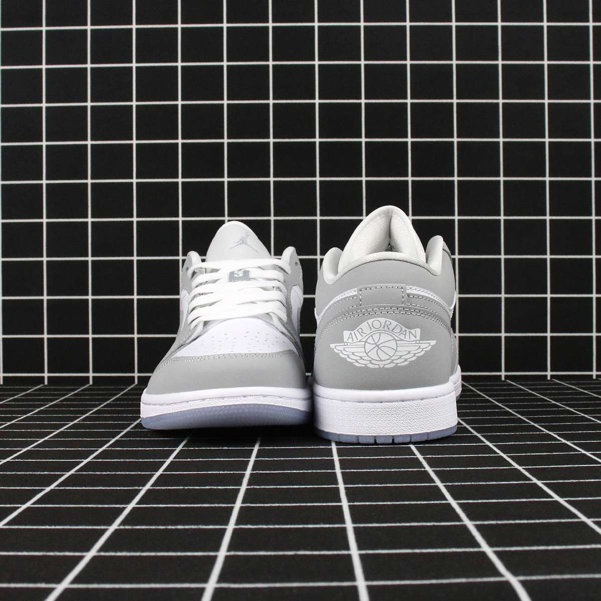 Jordan 1 Low Wolf Grey Replica