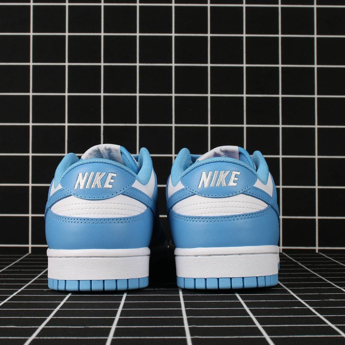 Dunk Low University Blue Replica