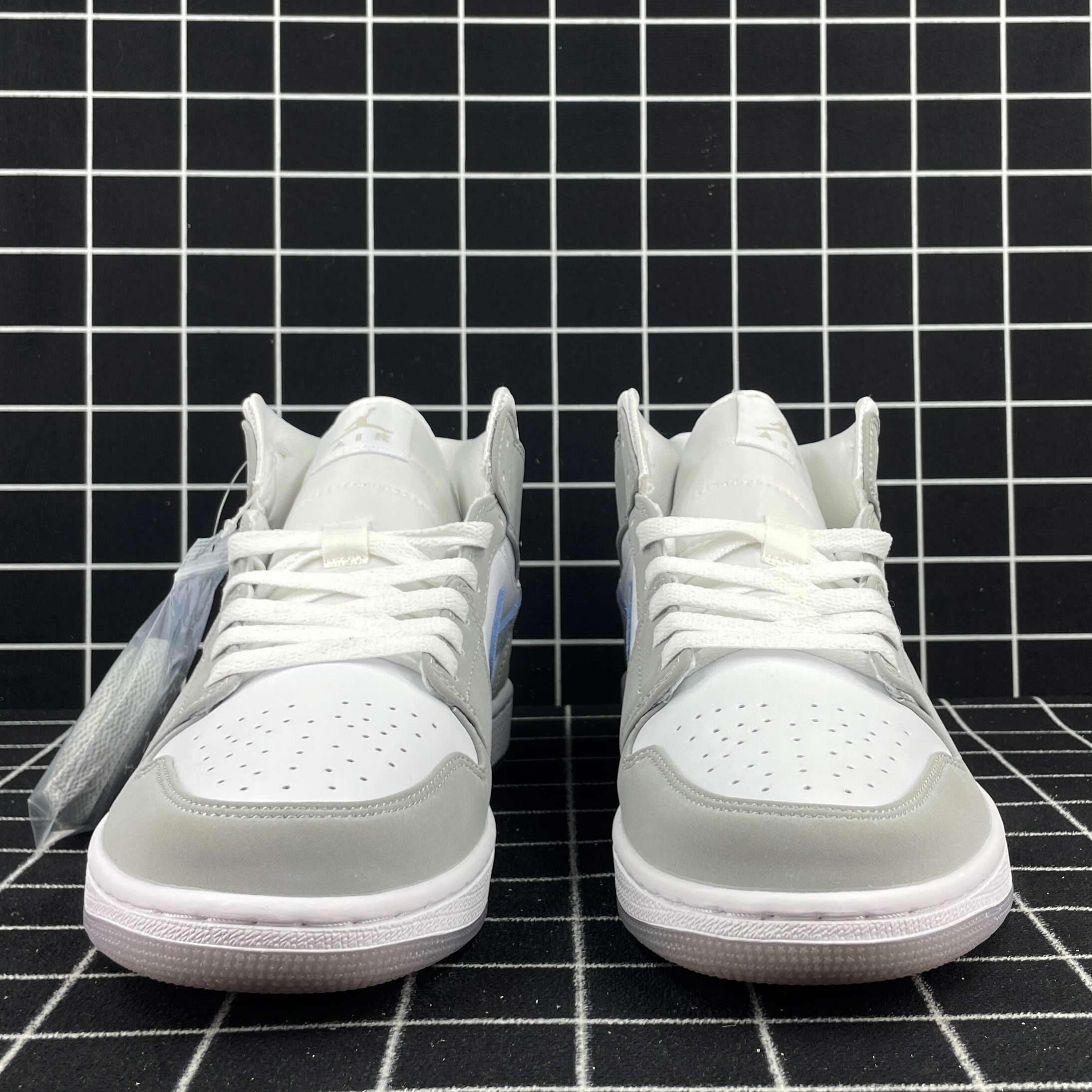 Air Jordan 1 Mid Wolf Grey Aluminum Replica