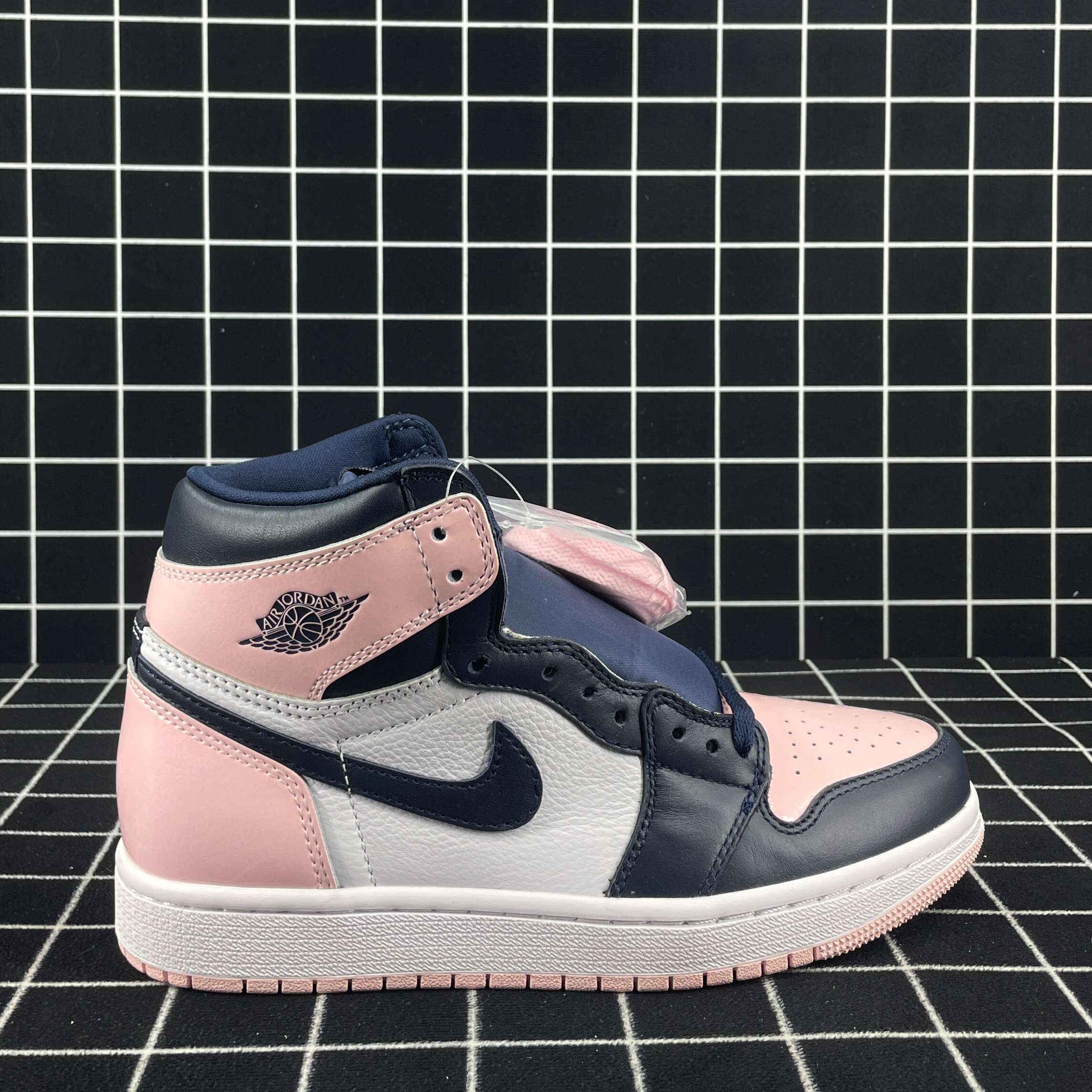 Air Jordan 1 Retro High OG Atmosphere Replica