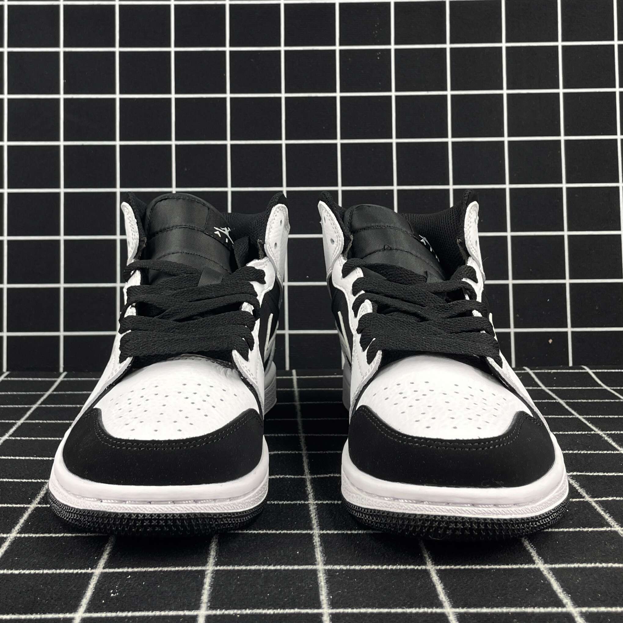 Air Jordan 1 Retro High OG NRG Not For Resale Replica