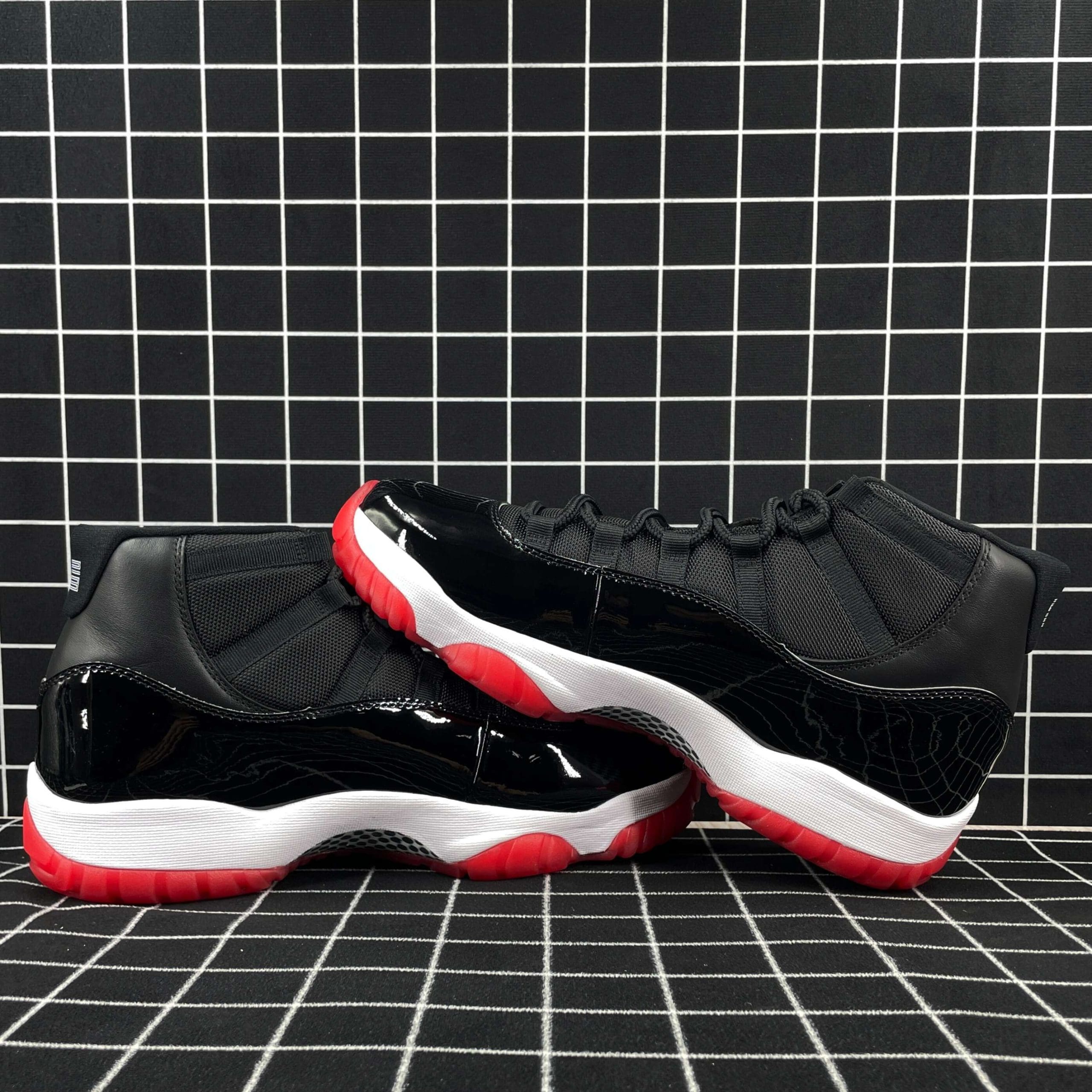 Air Jordan 11 Retro Playoffs Bred Replica