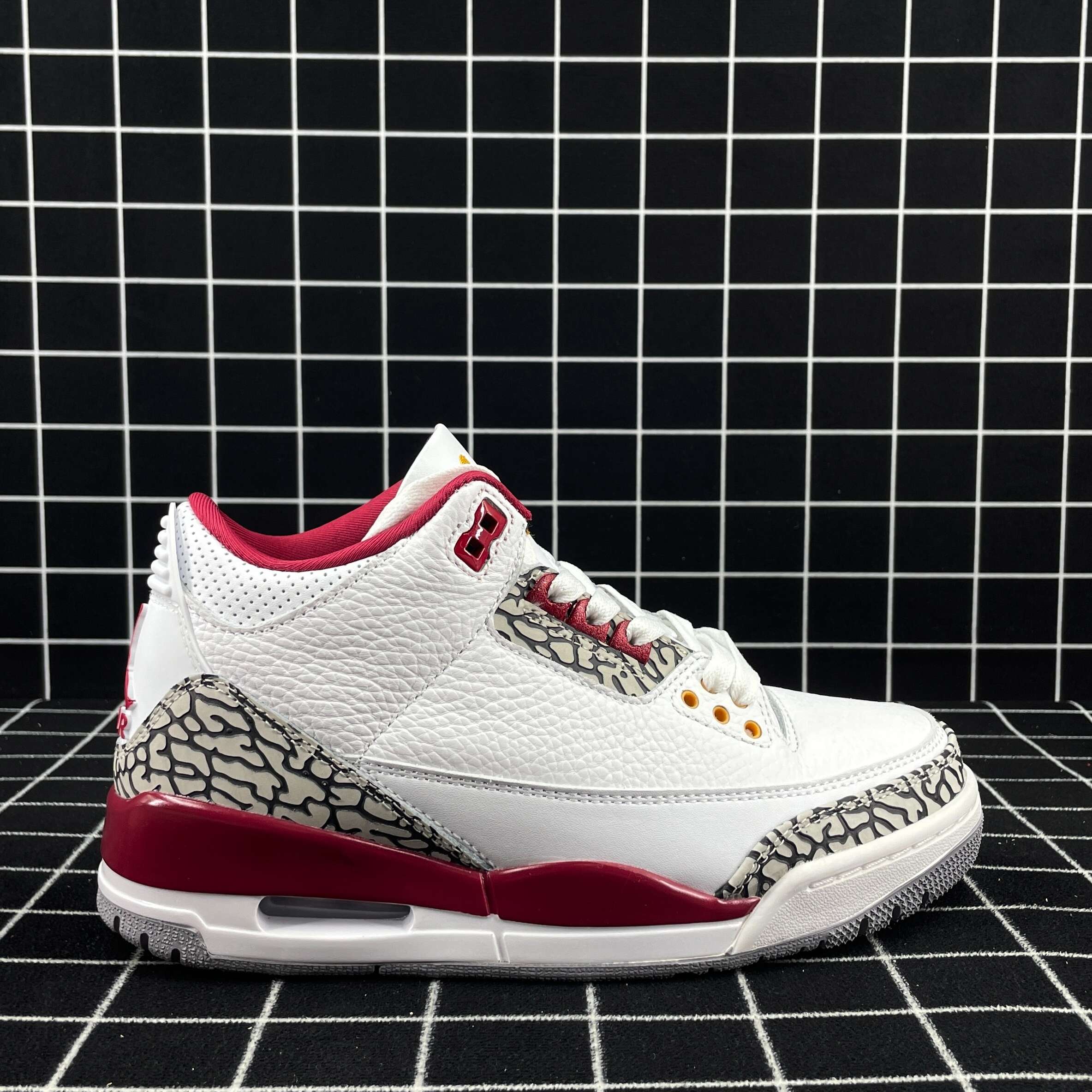 Air Jordan 3 Retro Cardinal Red Replica
