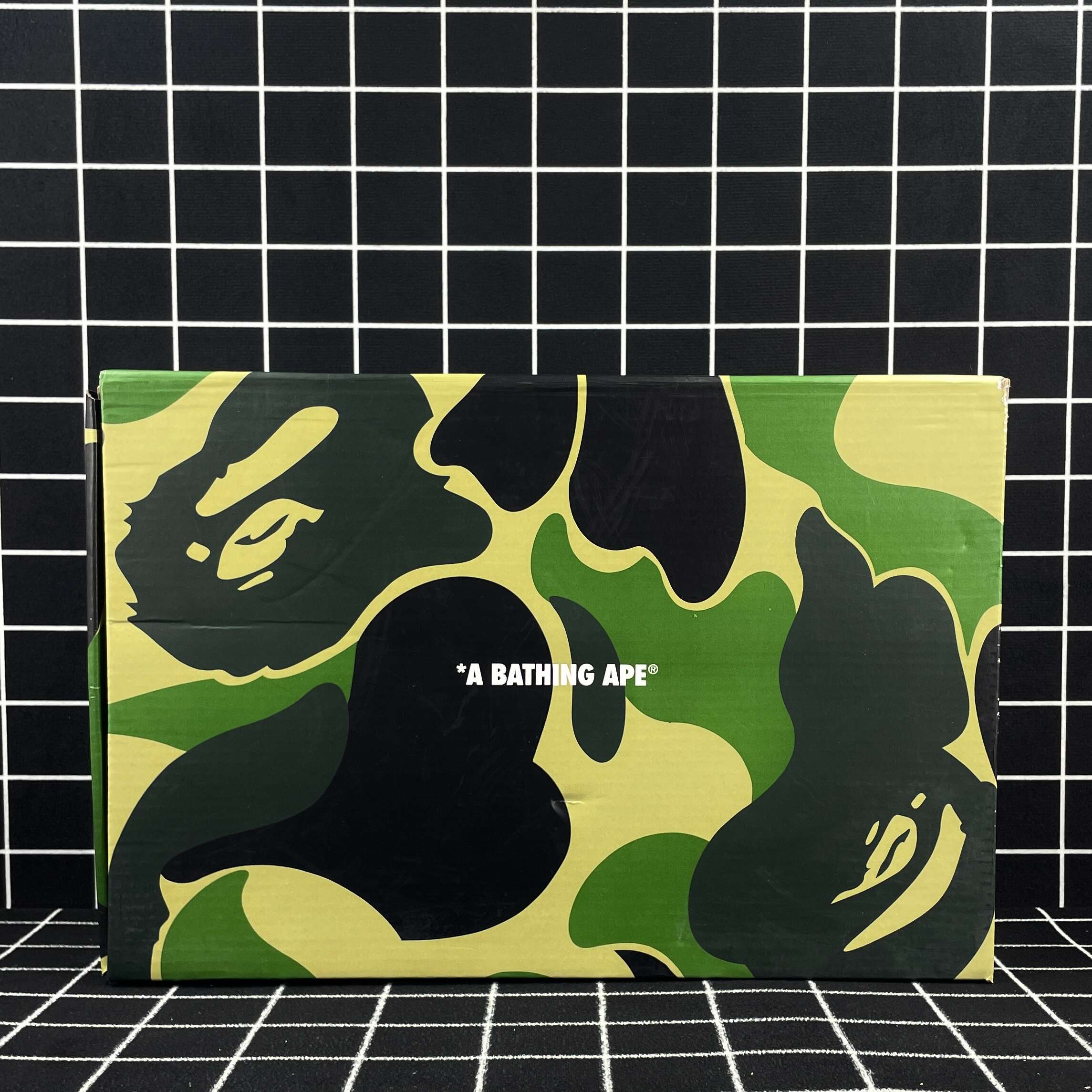 Bapesta Orange Replica