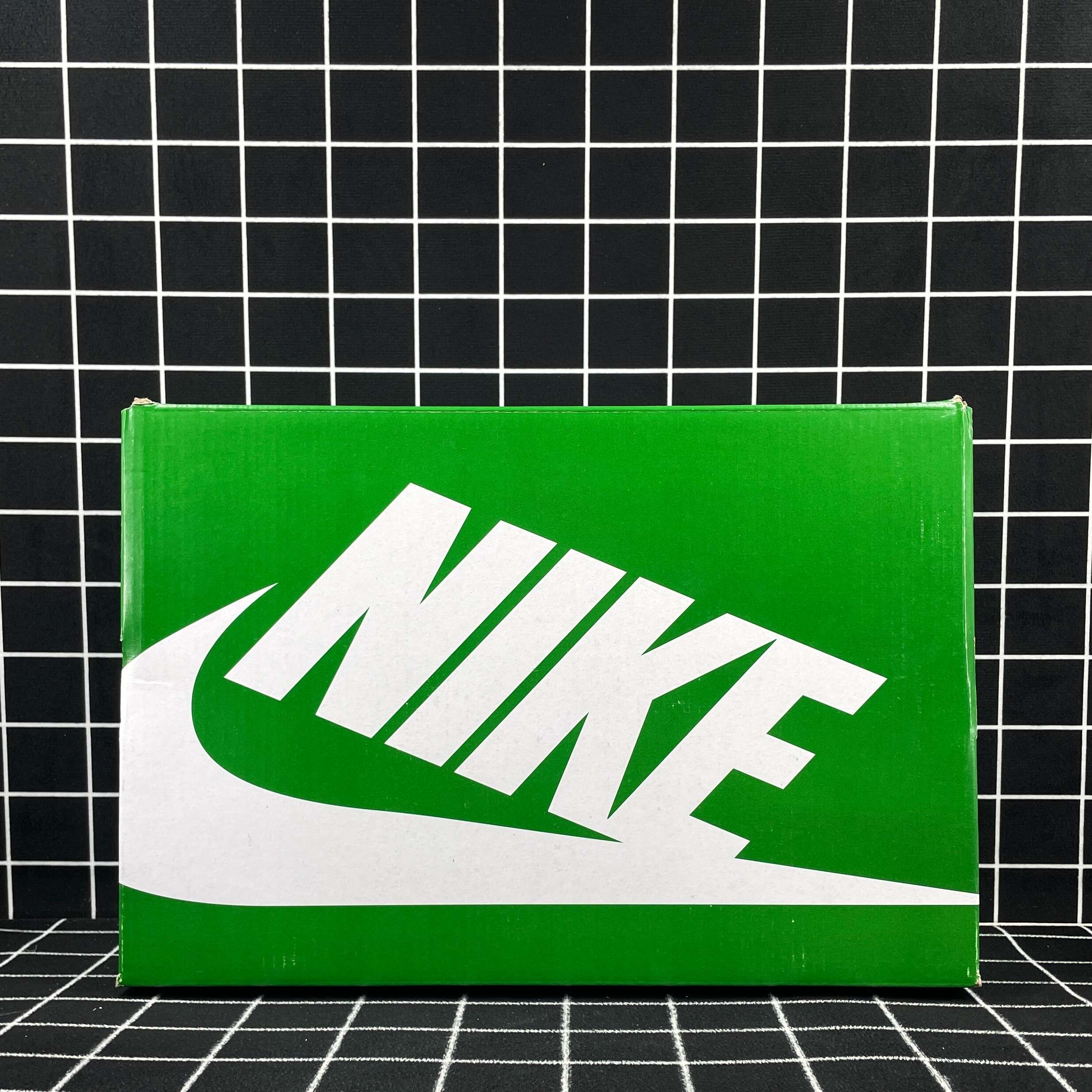 Cactus Plant Flea Market x Swarovski x Dunk Low Pure Platinum Replica