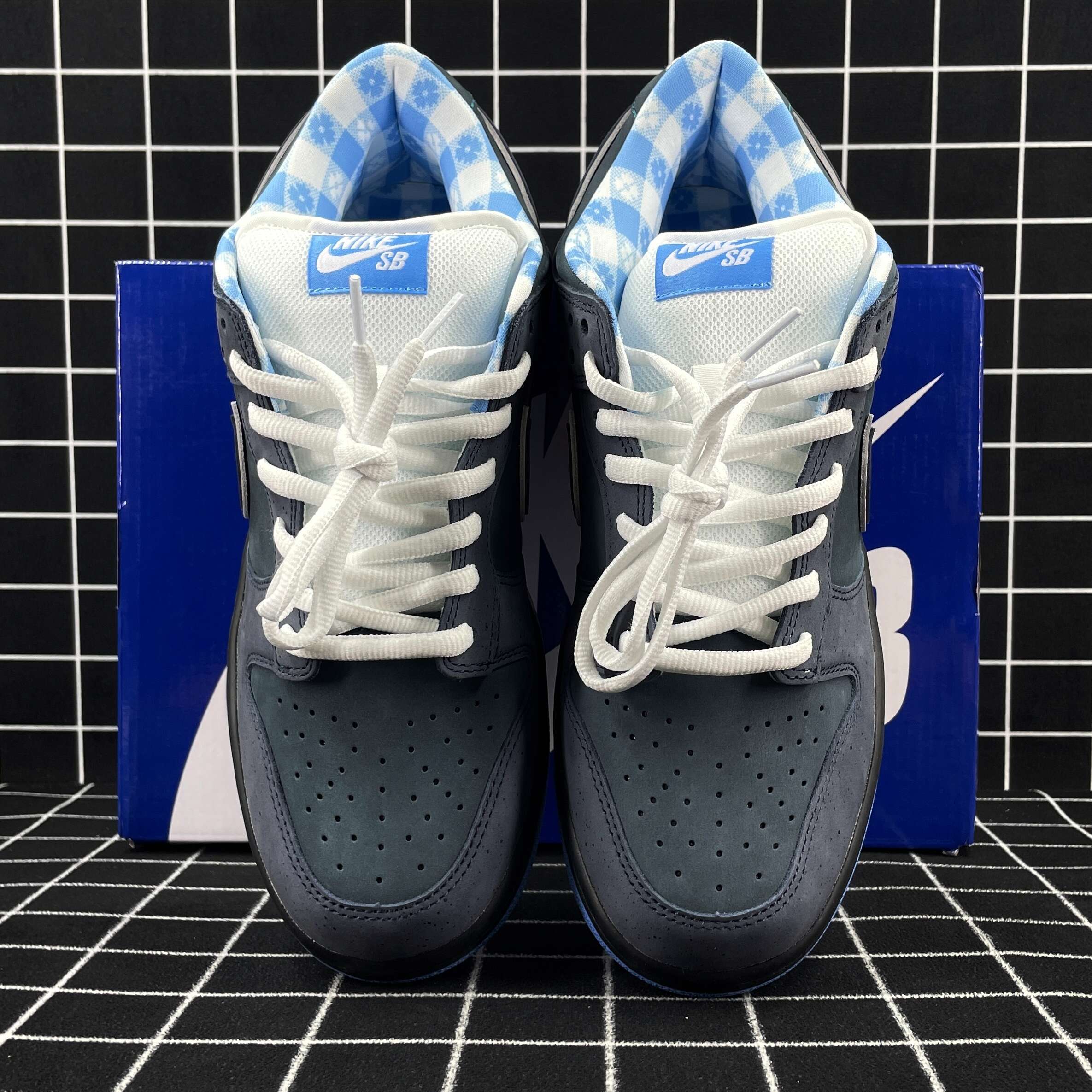 Nike SB Dunk Low Concepts Blue Lobster Replica