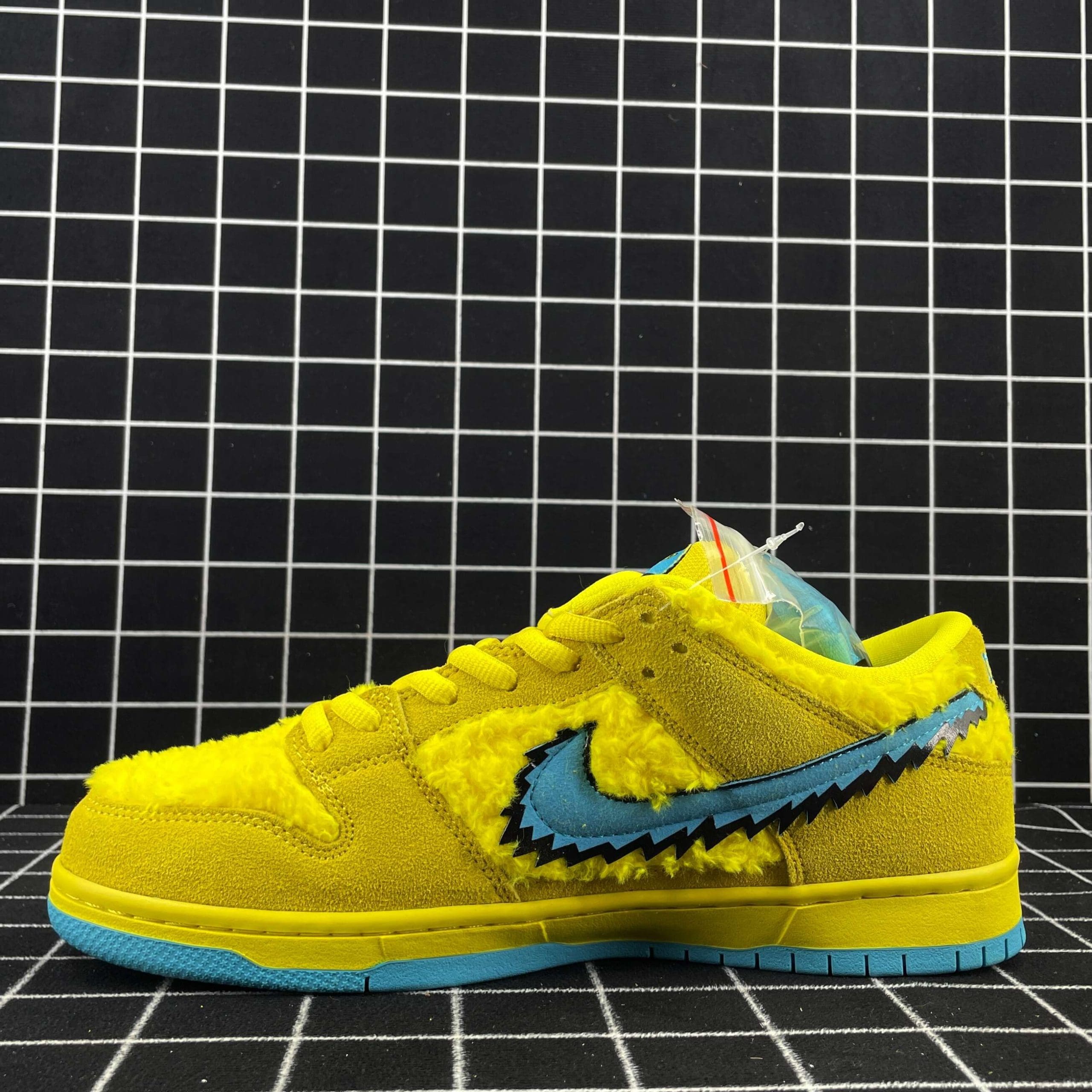 Grateful Dead x Nike SB Dunk Low Yellow Bear Replica