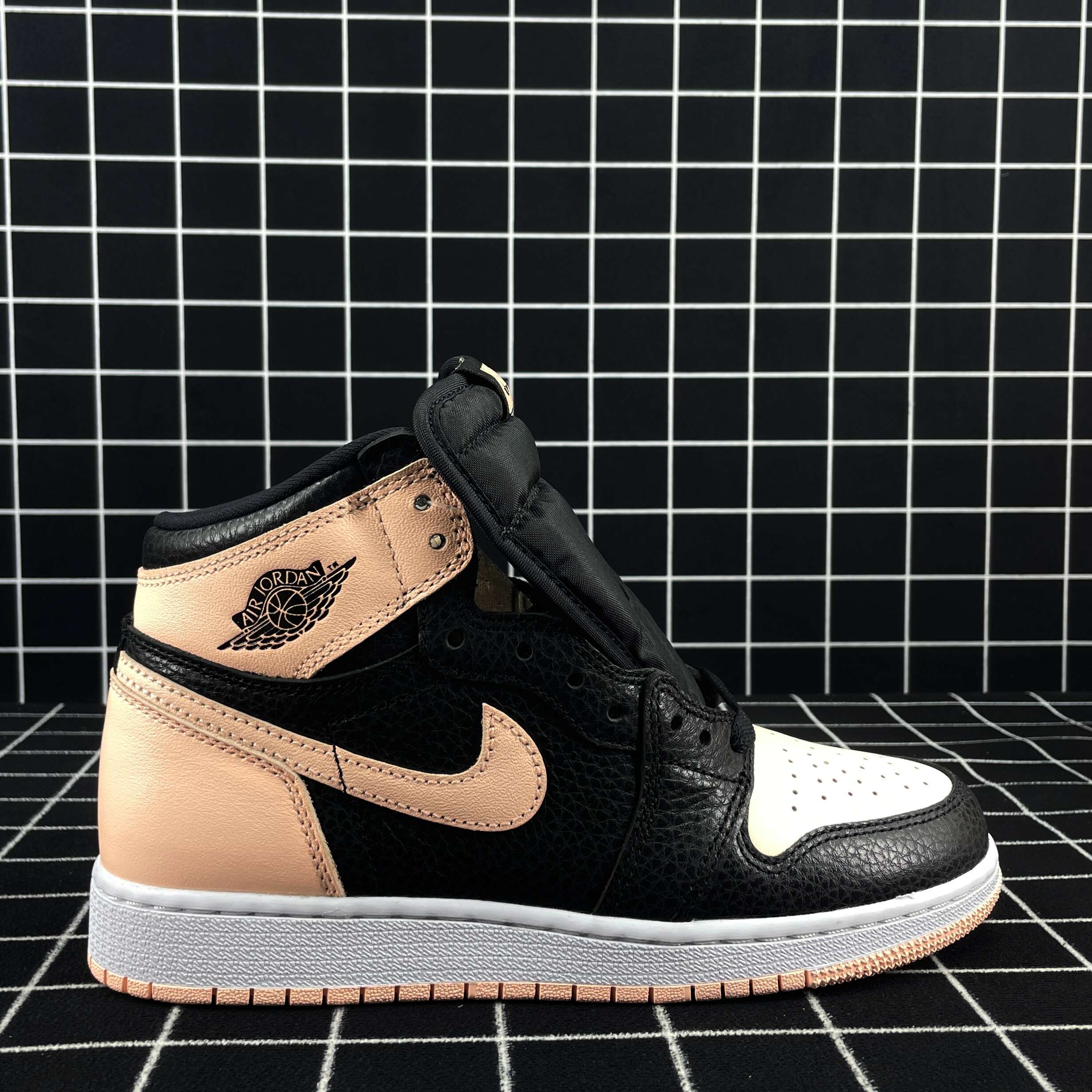 Jordan 1 Retro High Black Crimson Tint Replica