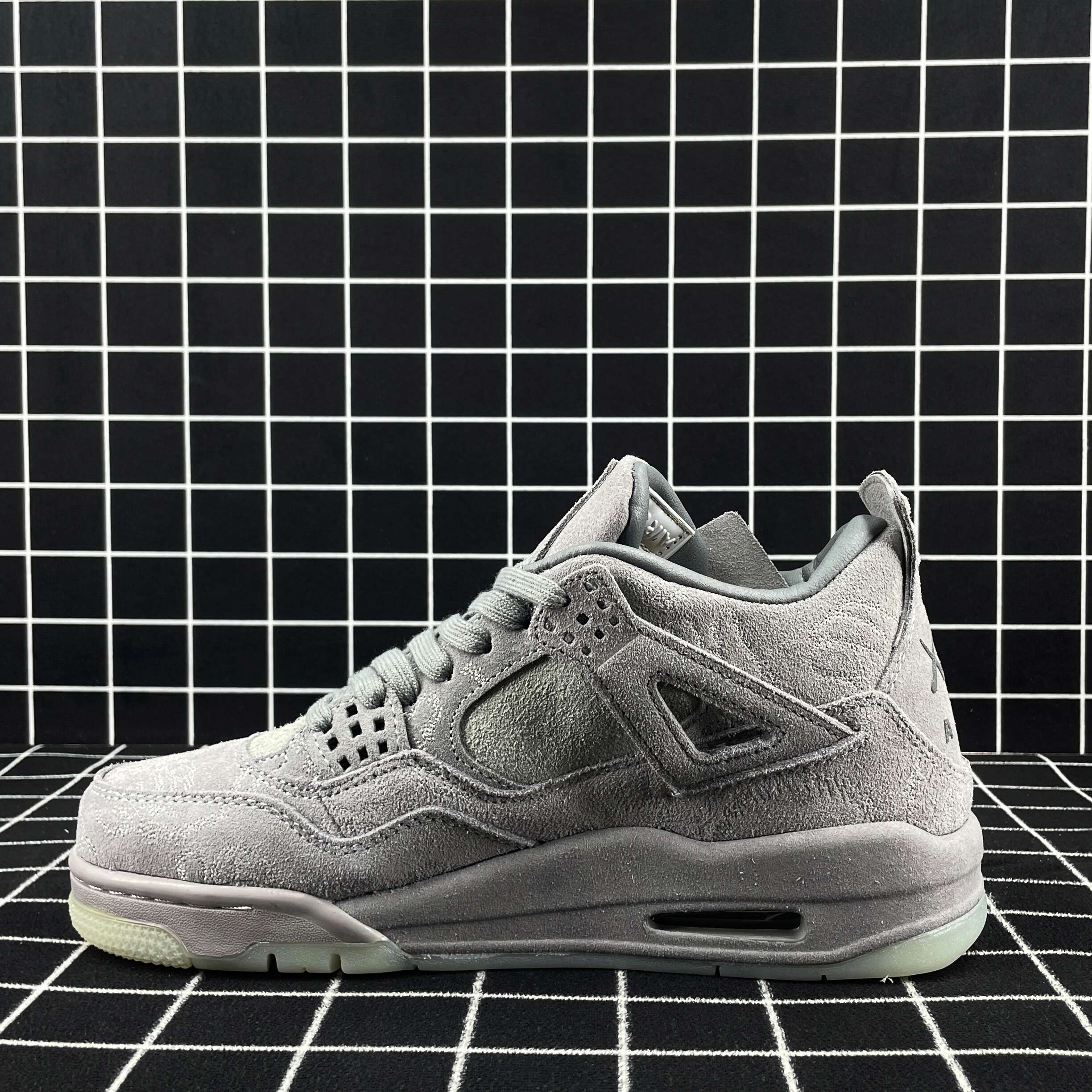 Jordan 4 Retro KAWS Replica