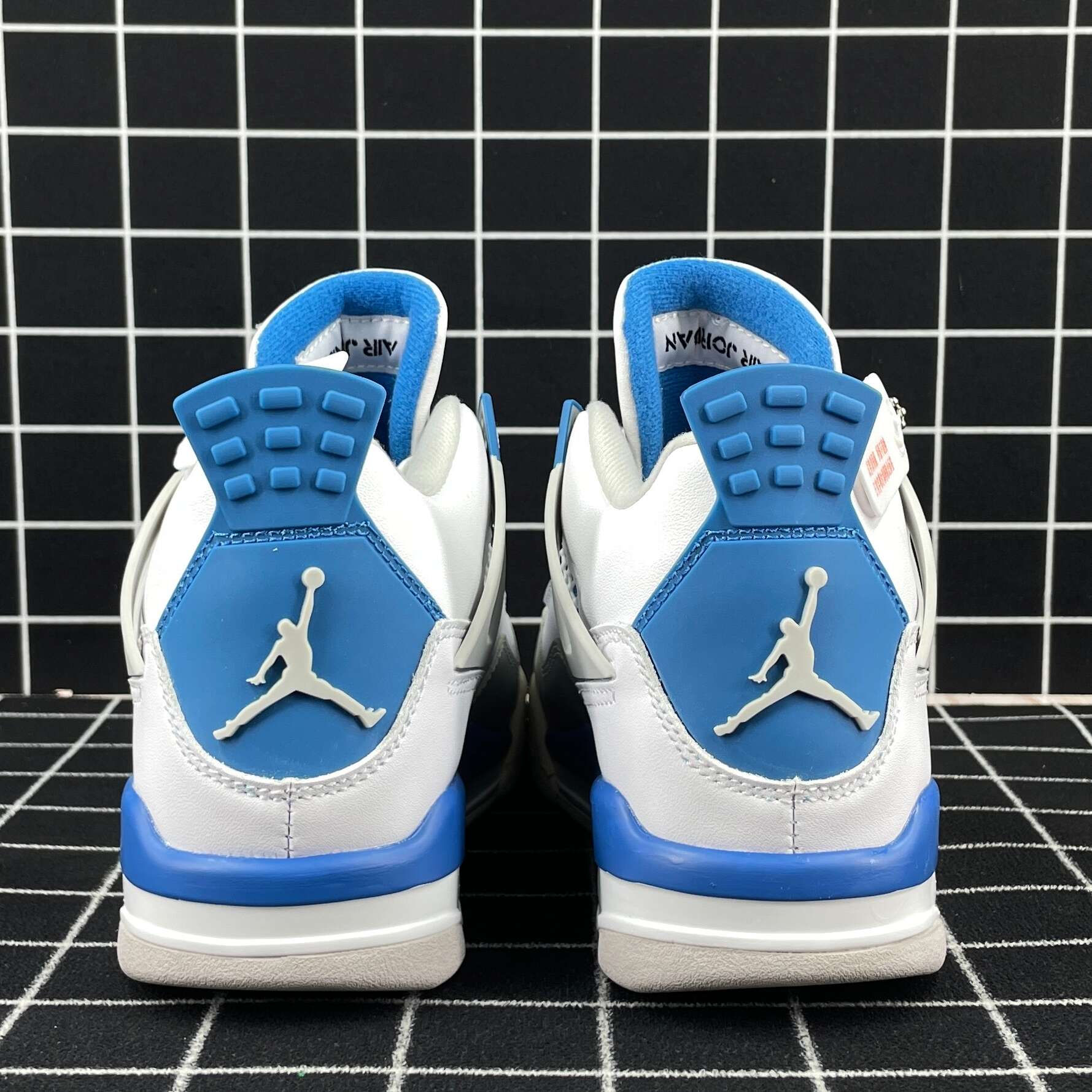 Jordan 4 Retro Military Blue 2012