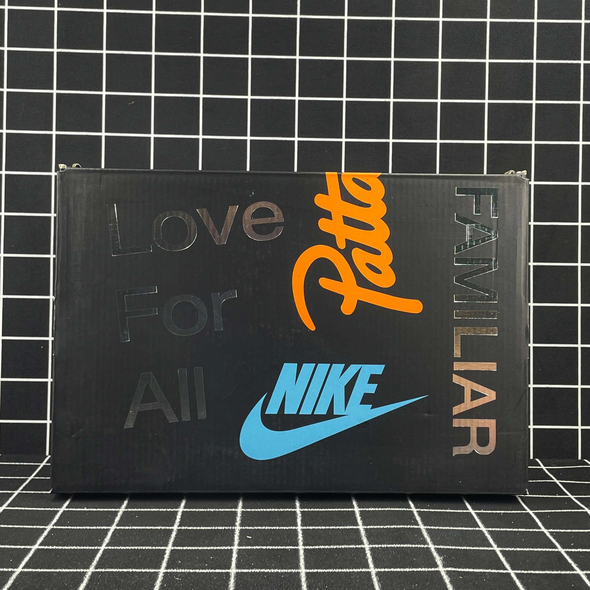 Nike Air Max 1 Anniversary Orange Replica