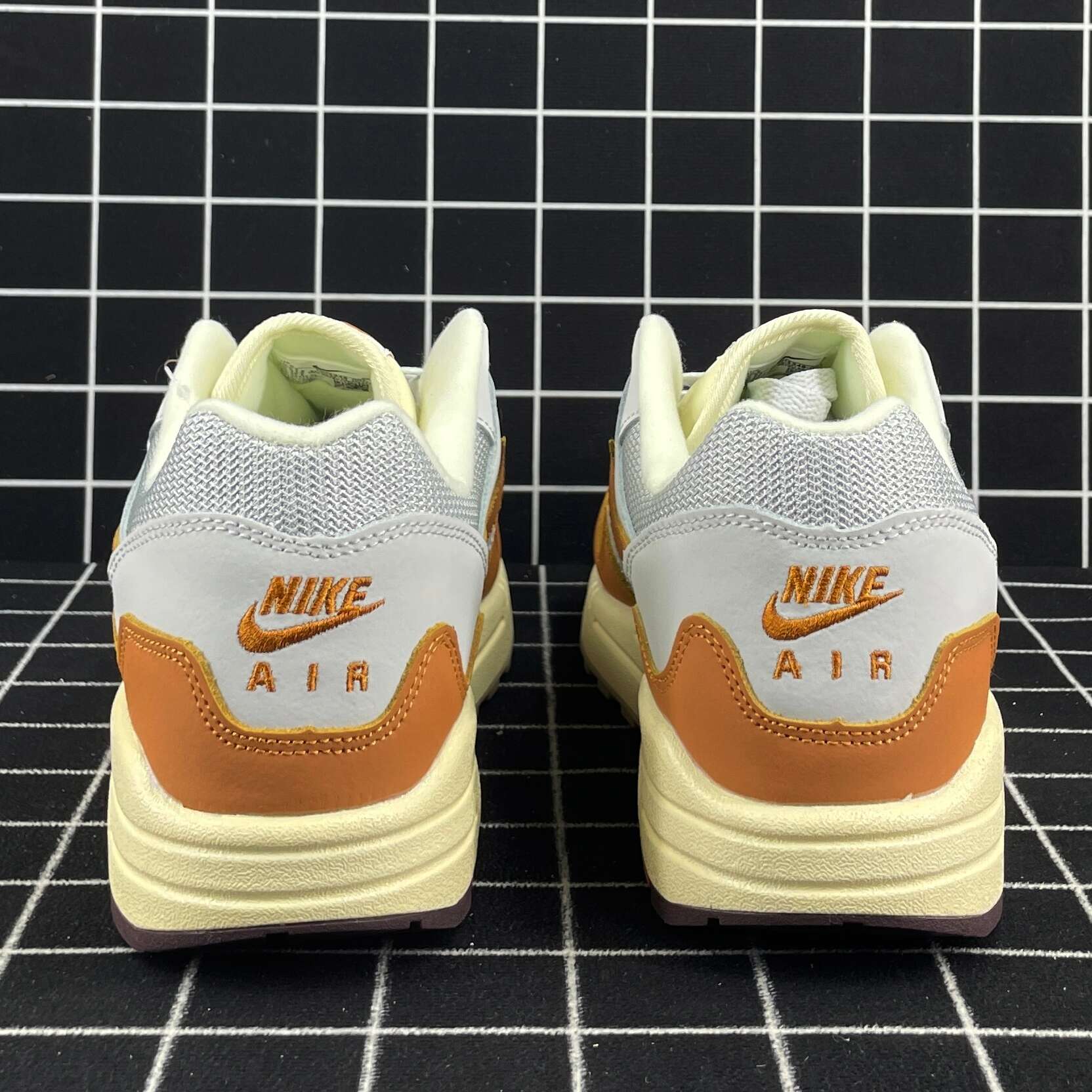 Nike Air Max 1 Anniversary Orange Replica