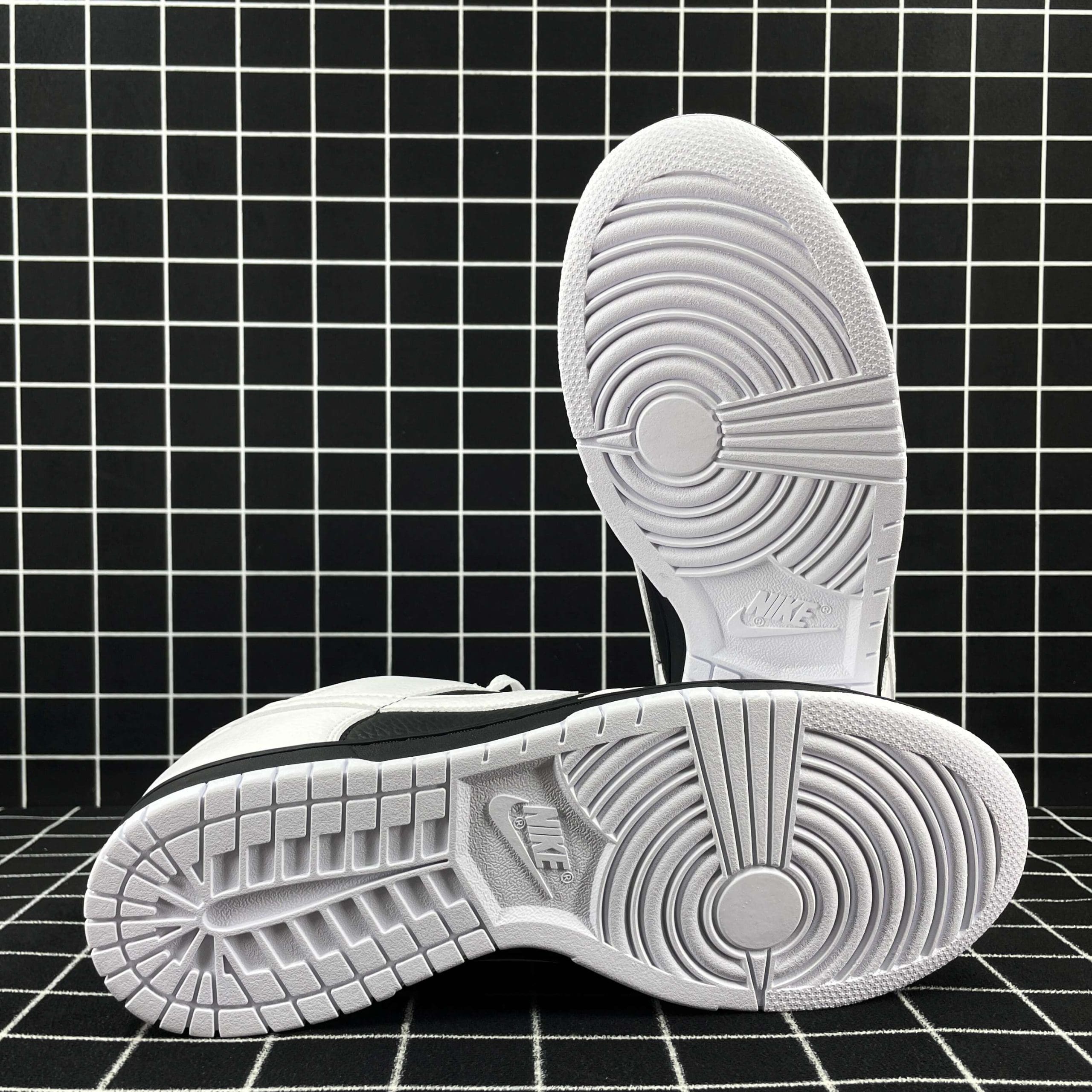 Nike Dunk Low Retro Reverse Panda Replica