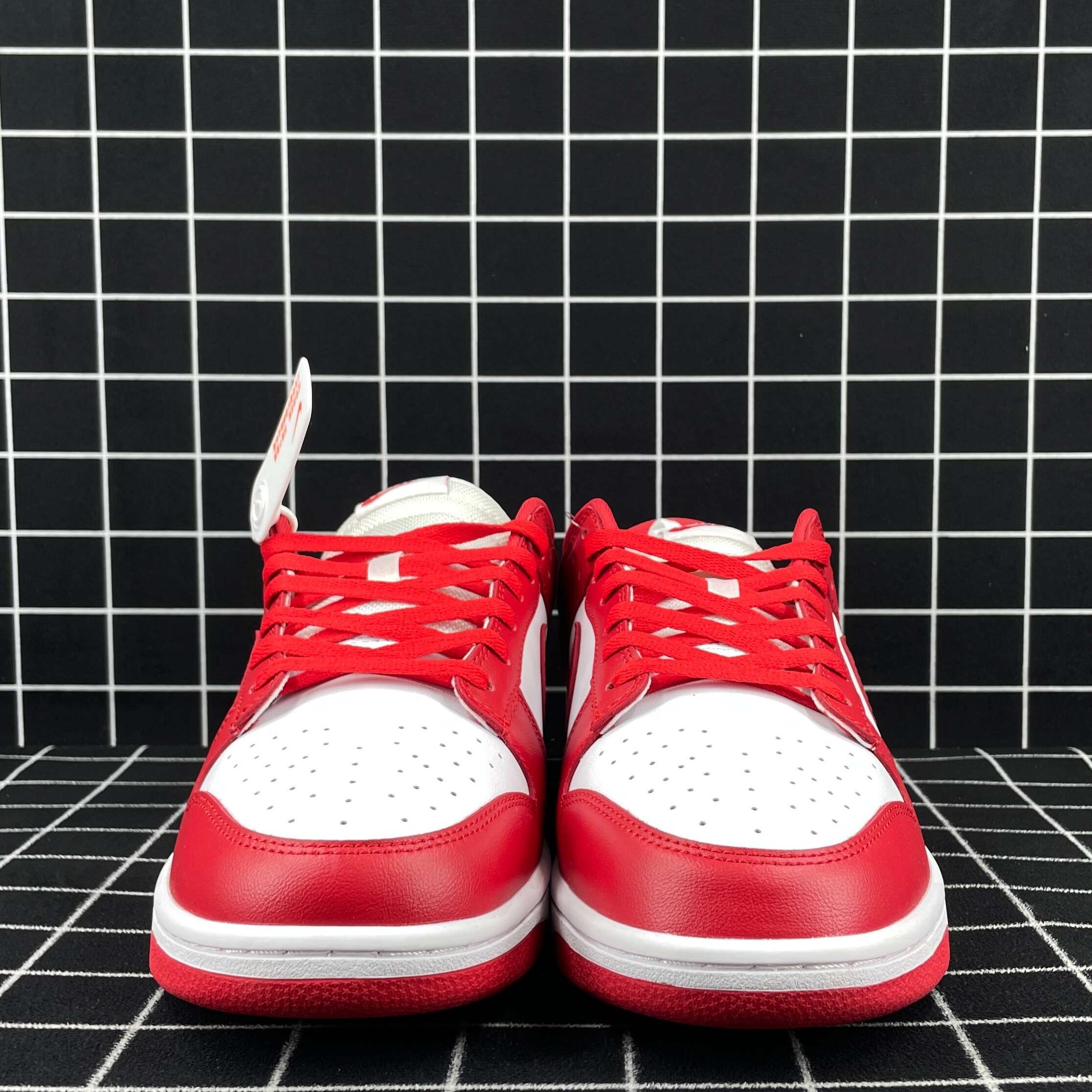 Nike Dunk Low University Red (2020) Replica