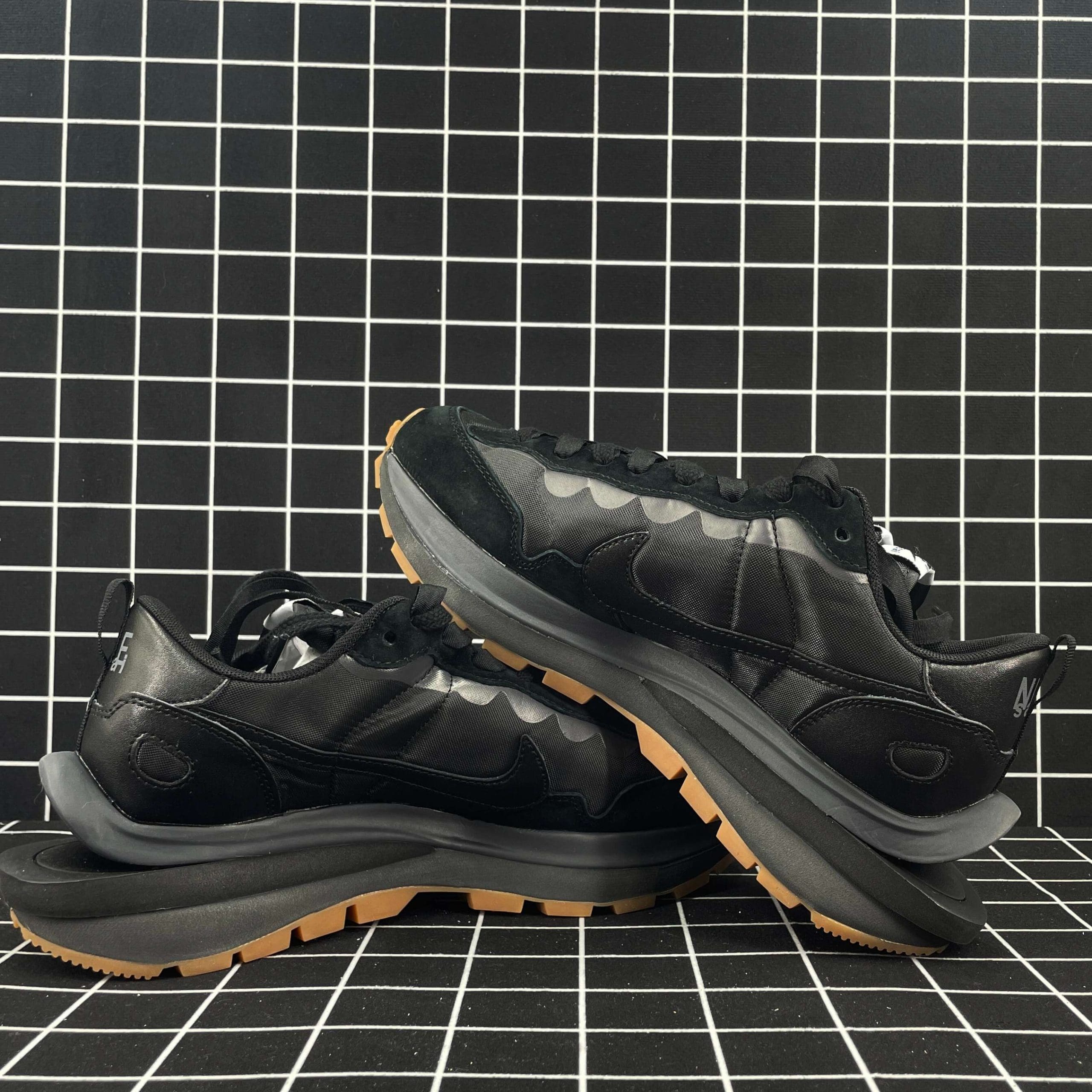 Nike VaporWaffle Sacai Black Gum Replica