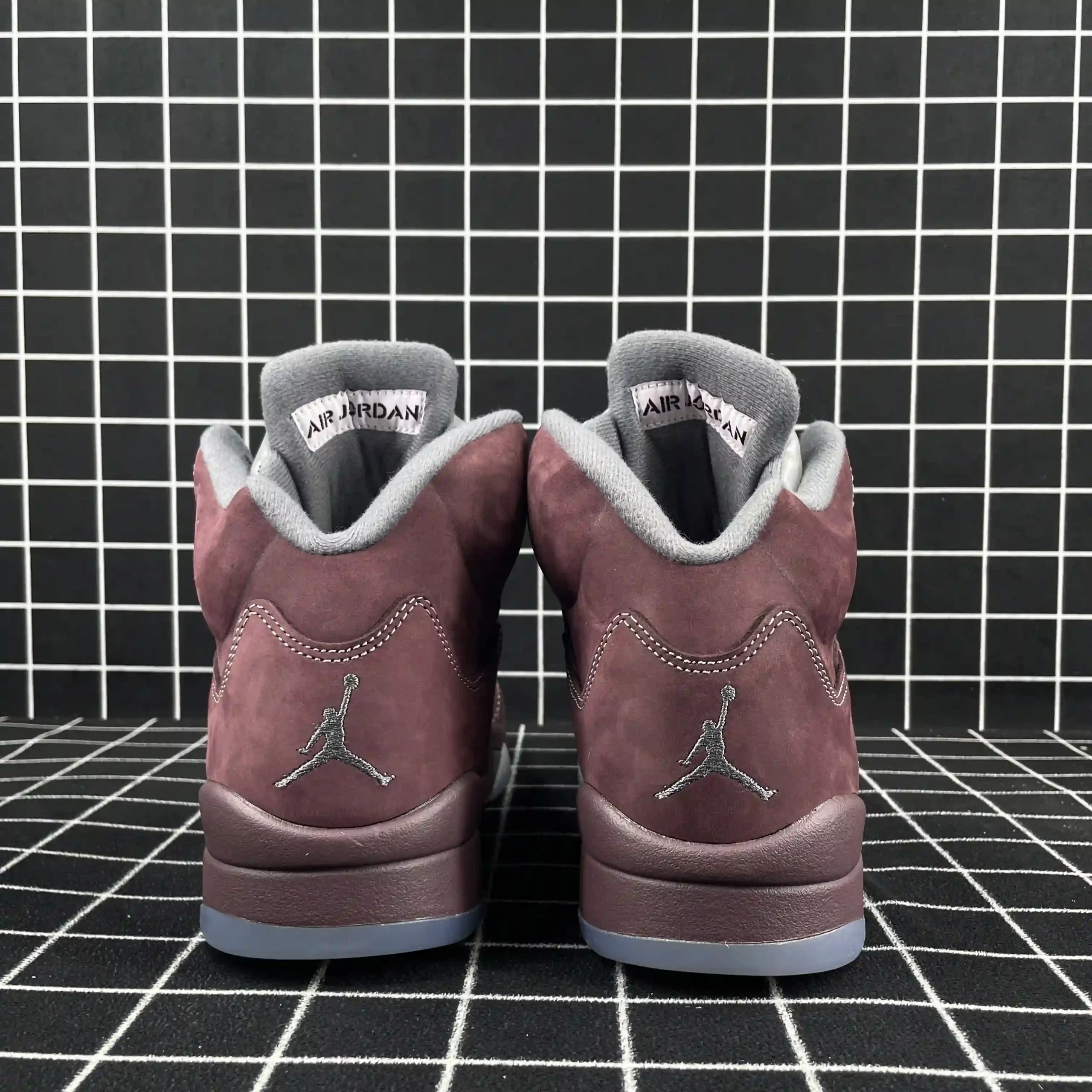 Jordan 5 Retro Burgundy (2023) Replica