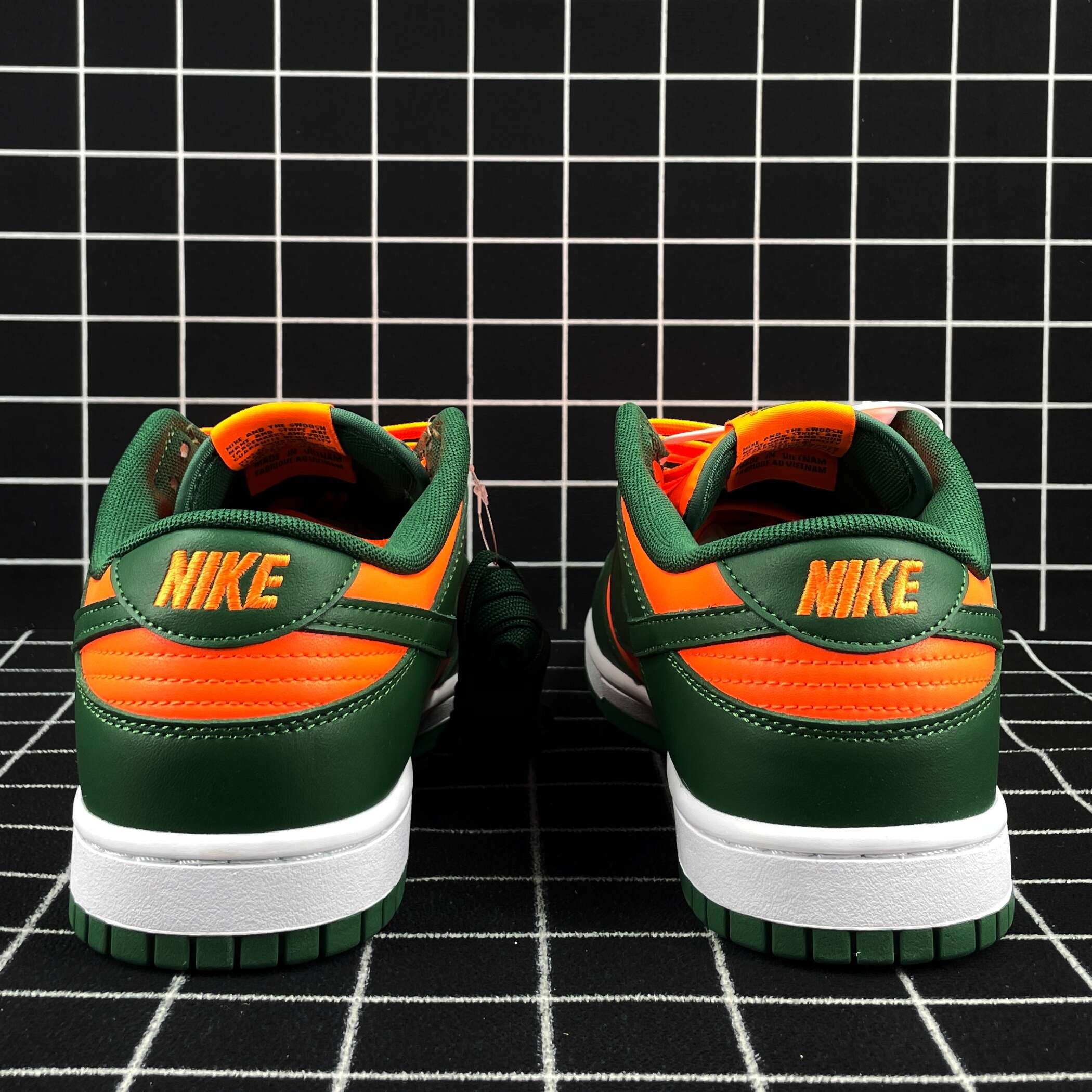 Nike Dunk Low Retro Miami Hurricanes Replica