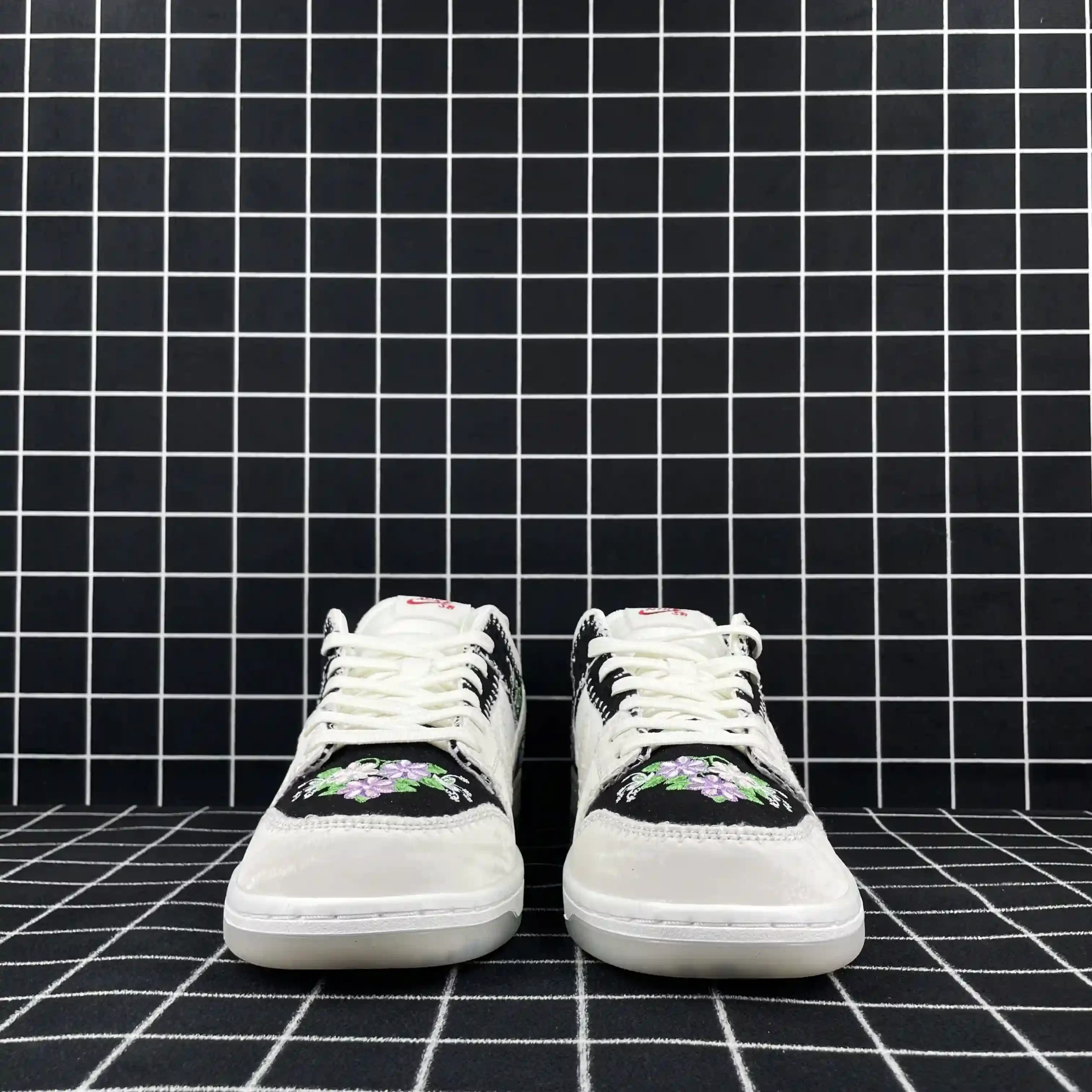 Nike SB Dunk Low Decon N7 Black Sail Replica