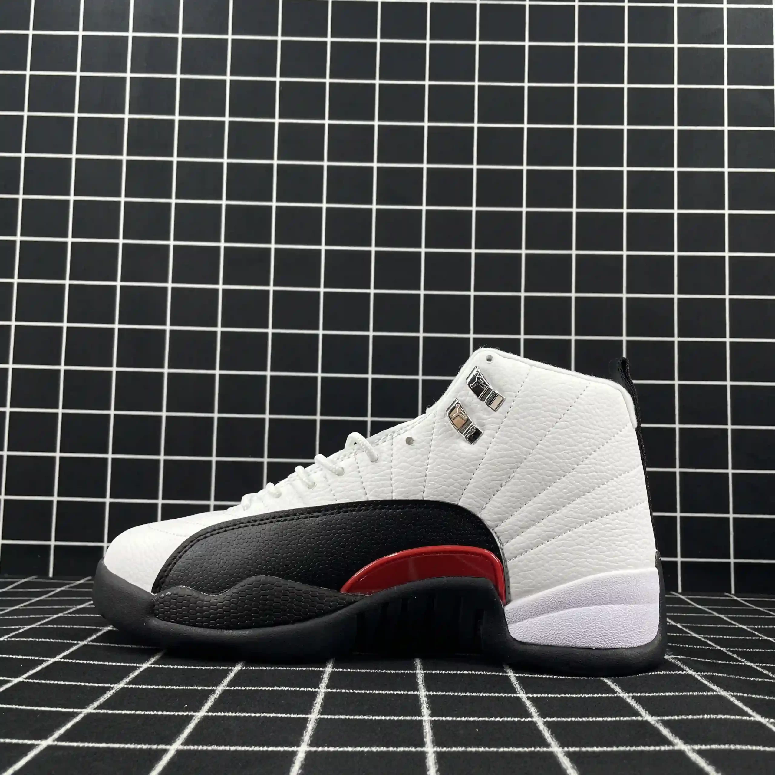 Air Jordan 12 Red Taxi Replica