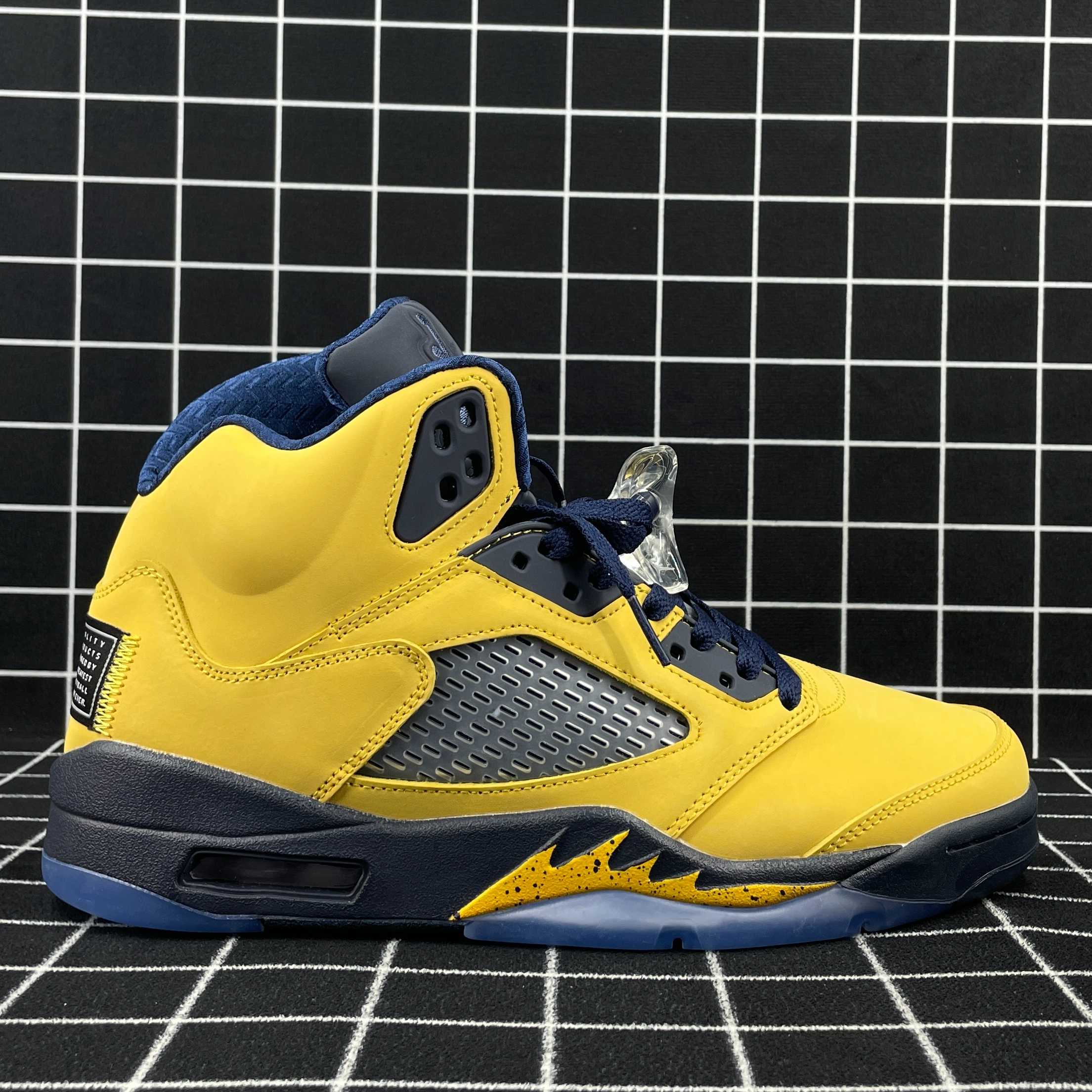 Jordan 5 Retro Michigan (2019) Replica