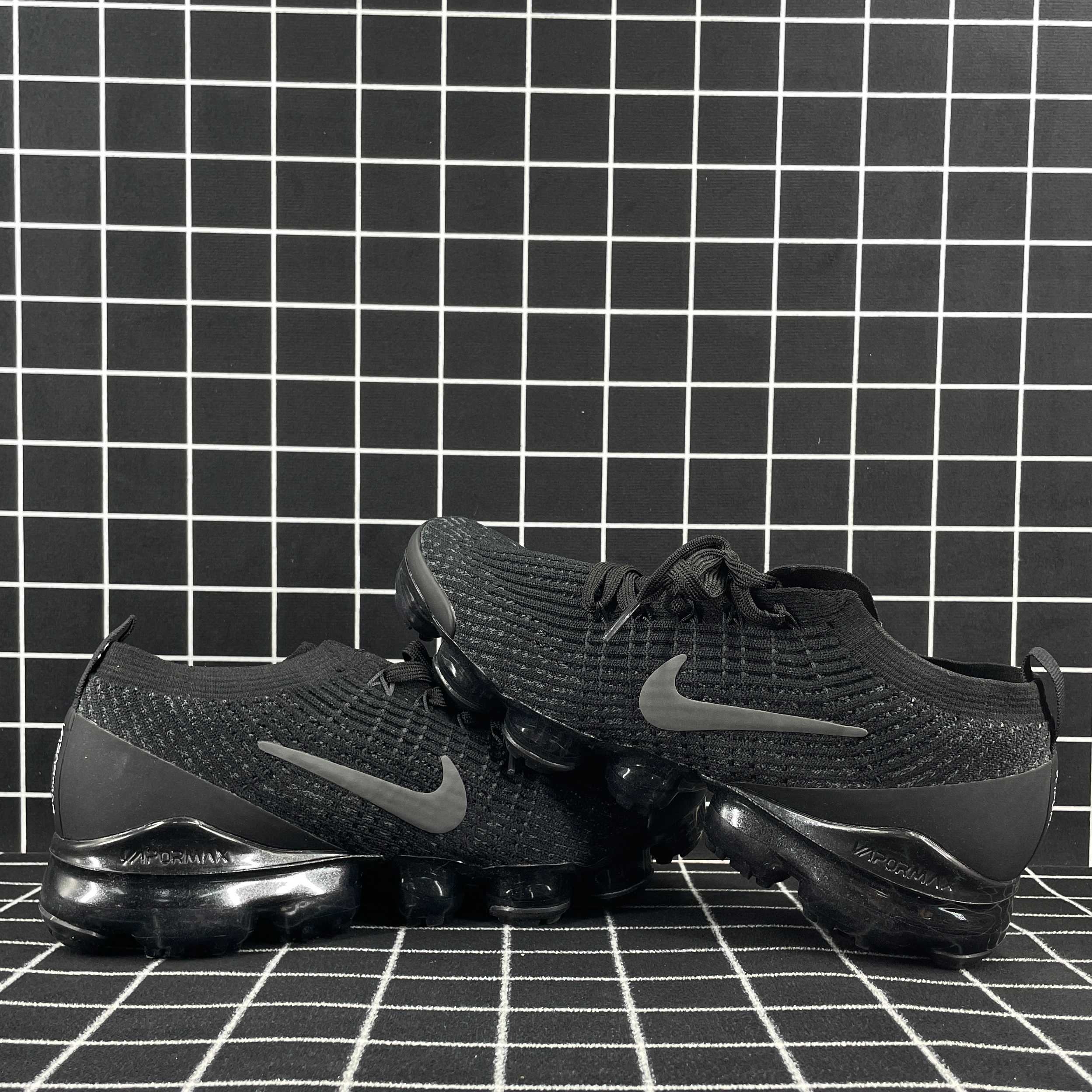 Nike Air VaporMax Flyknit 3.0 Triple Black Replica