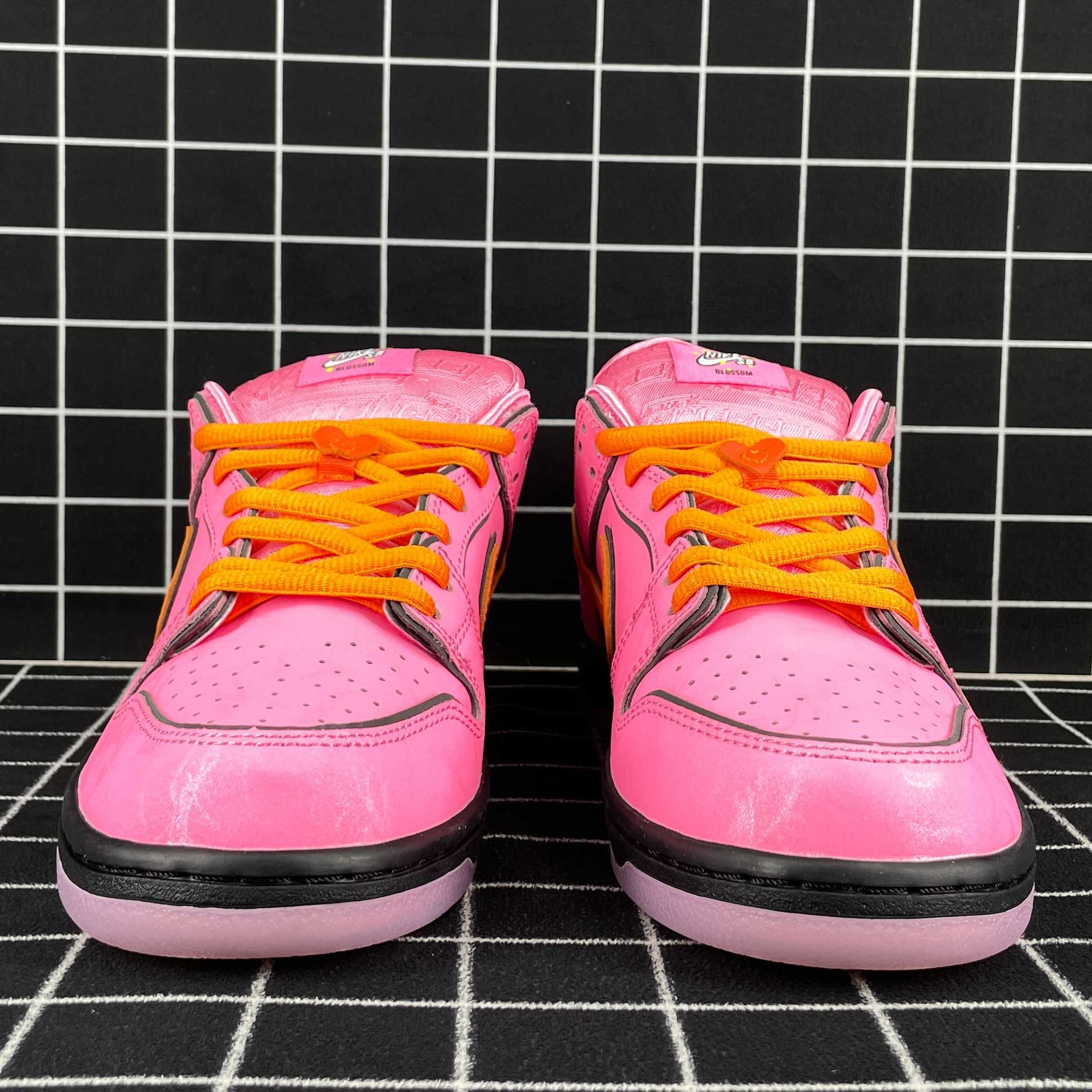 Nike SB Dunk Low Blossom Replica