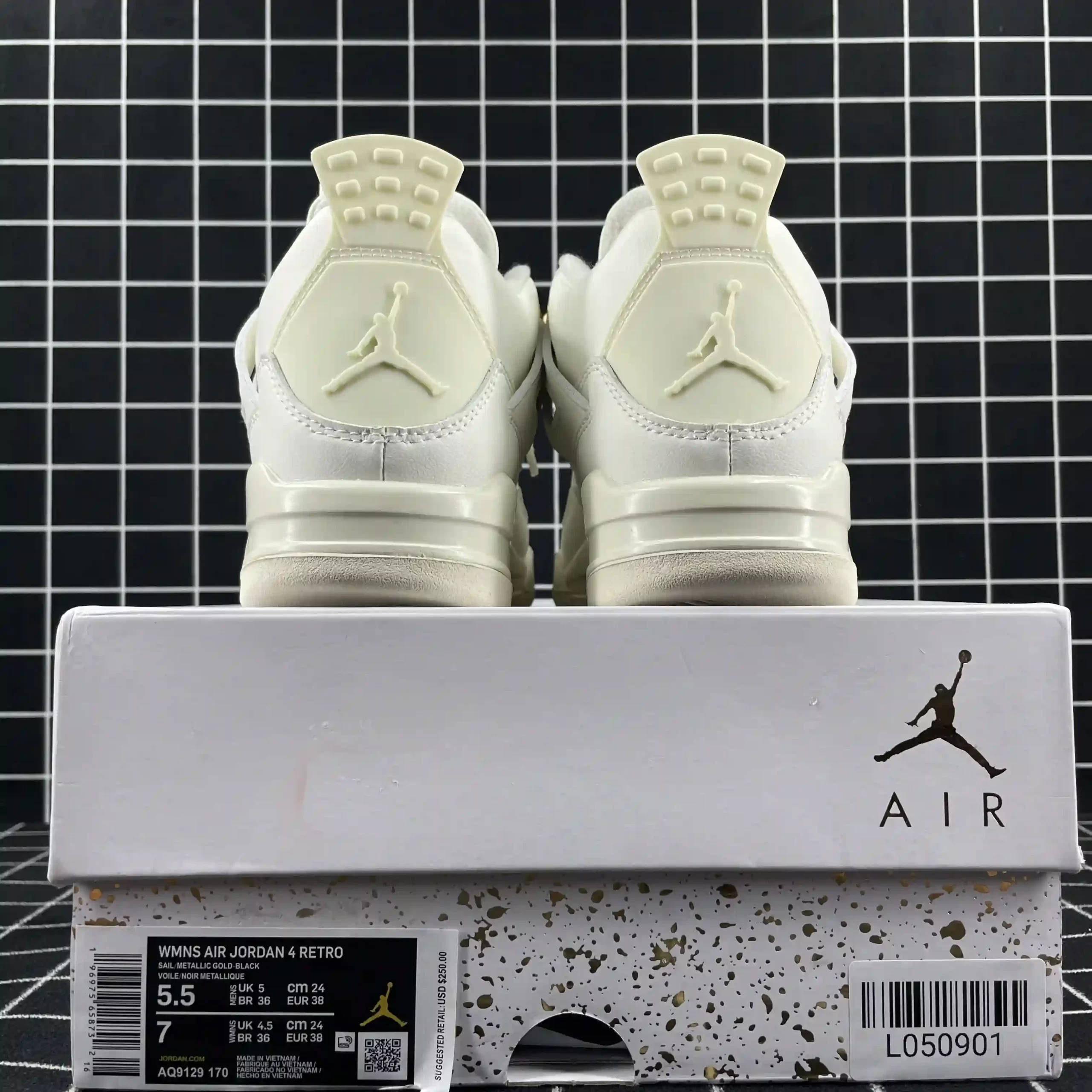 Jordan 4 Retro Metallic Gold Replica