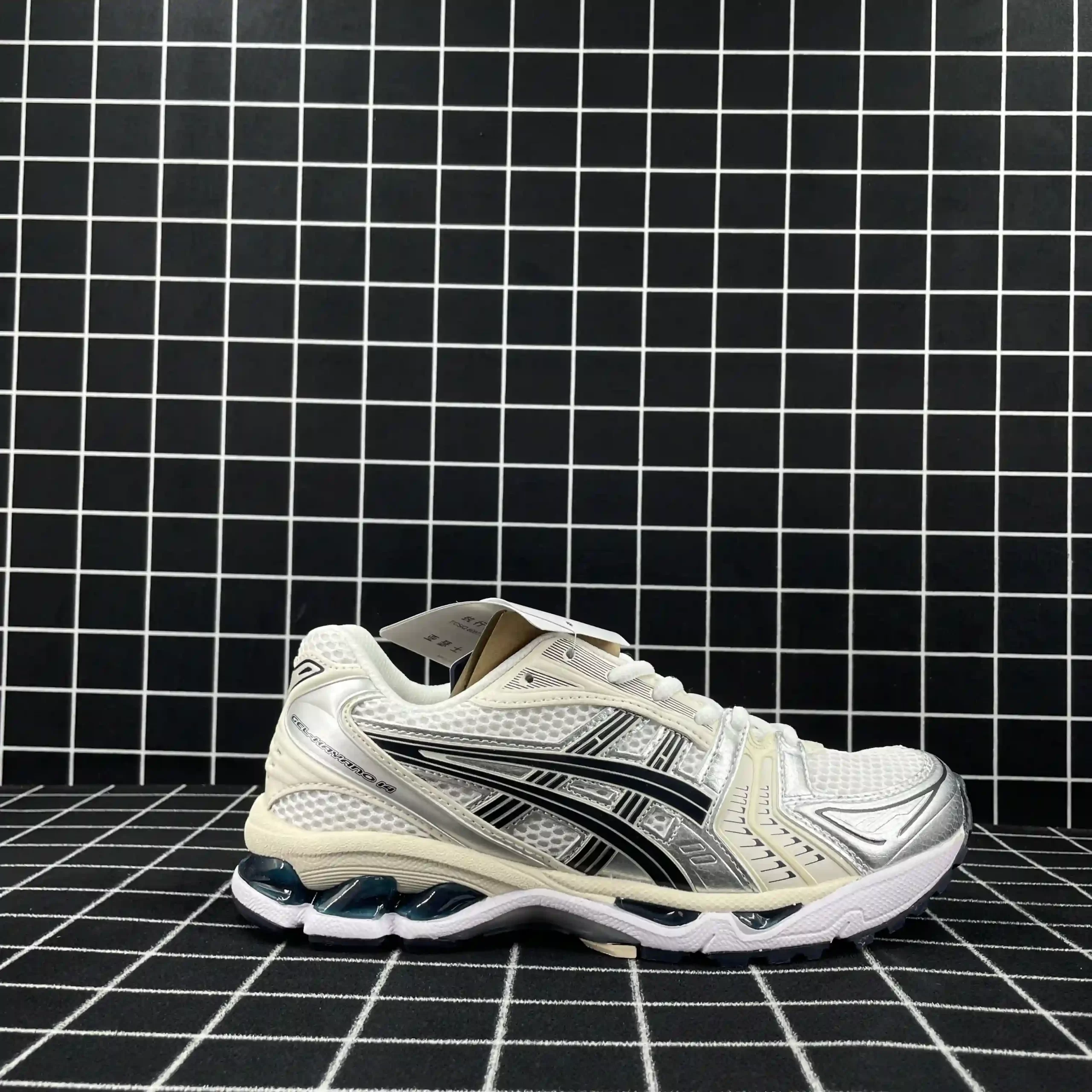 As*ic*s gel kayano 14 white midnight
