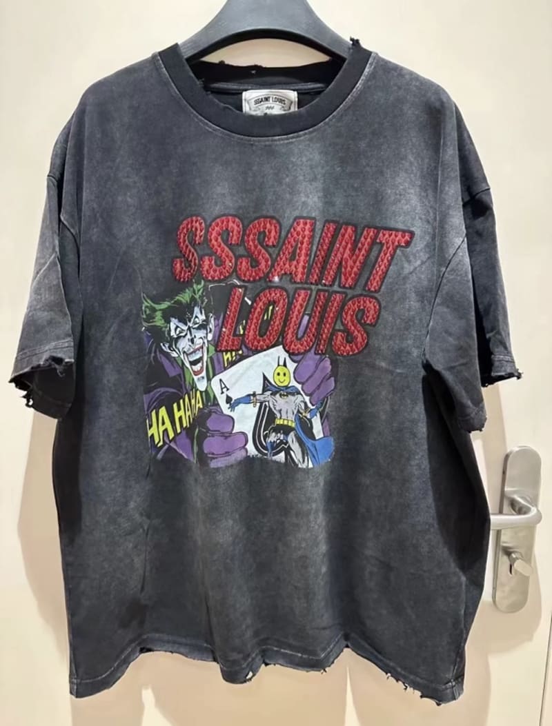 sssaint L**is rock alien hip hop tee