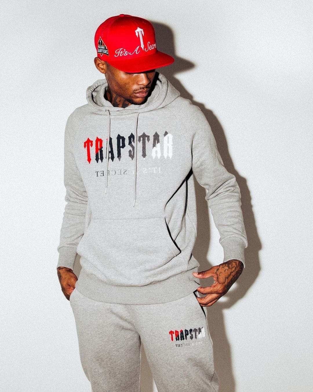 Trapstar Red Black Towel Embroidery Sweatsuit