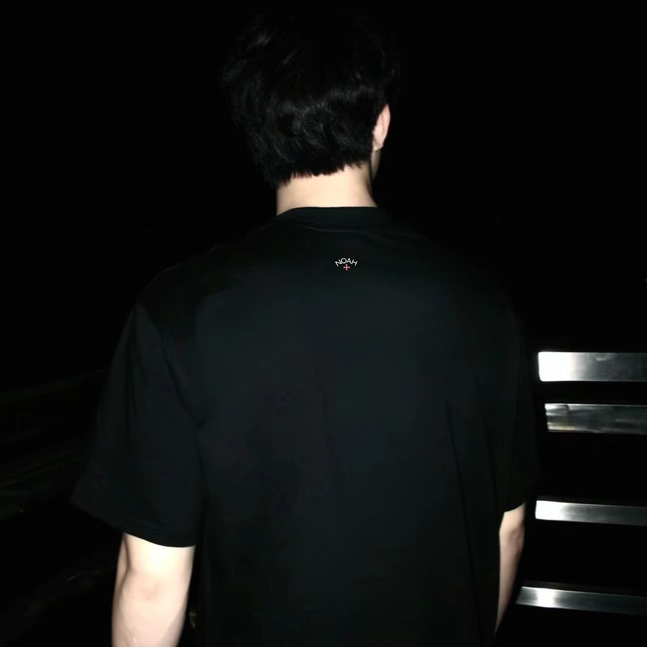 Noah Summer Limited Cross Tee