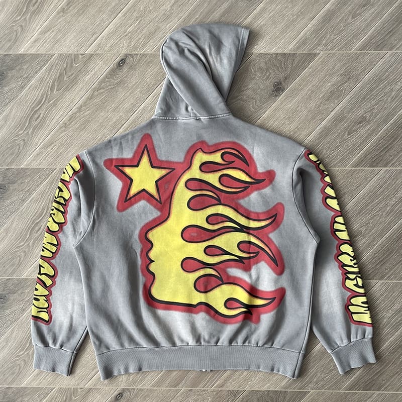 H*lst*r studios bull dog zip up hoodie