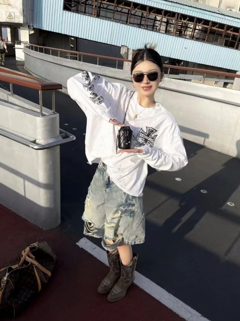 saint L**is long sleeve graffiti cross star t-shirt street fashion