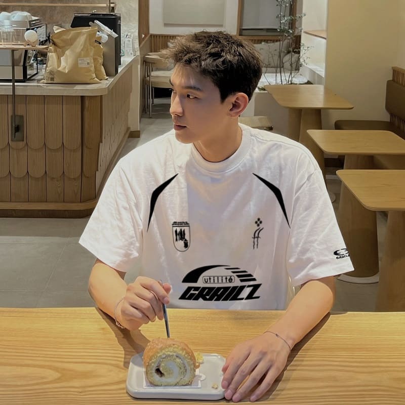 Hvm*n M*de love sweater