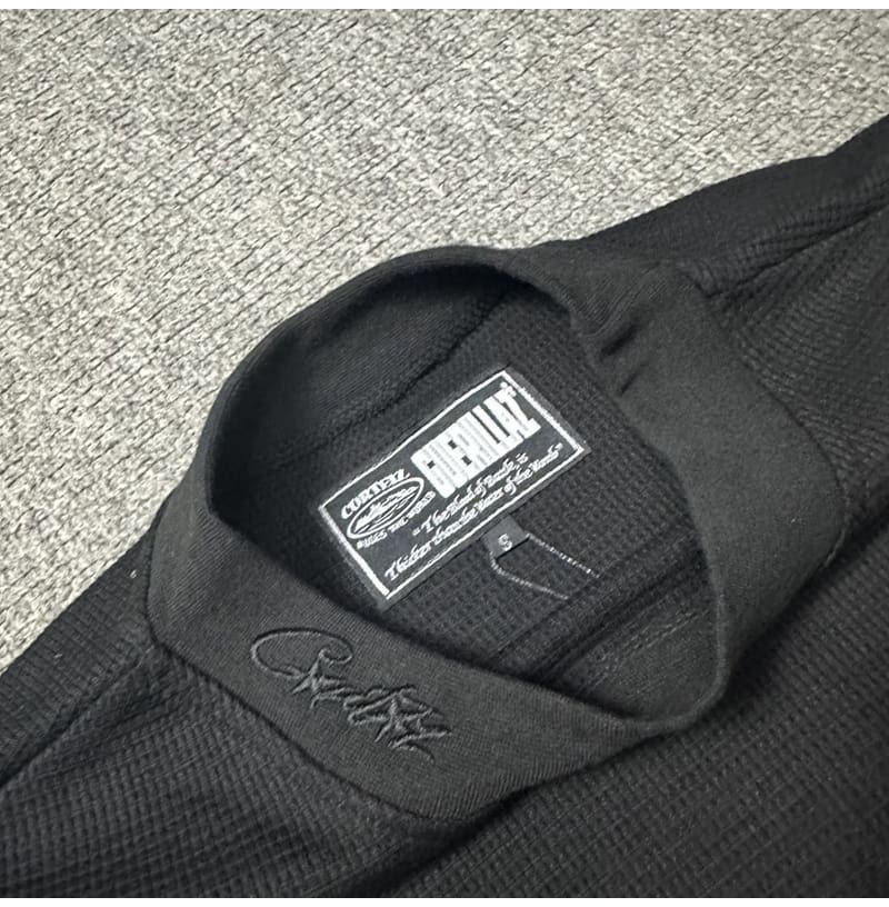 Corteiz Devil Island Embroidered Logo T-Shirt