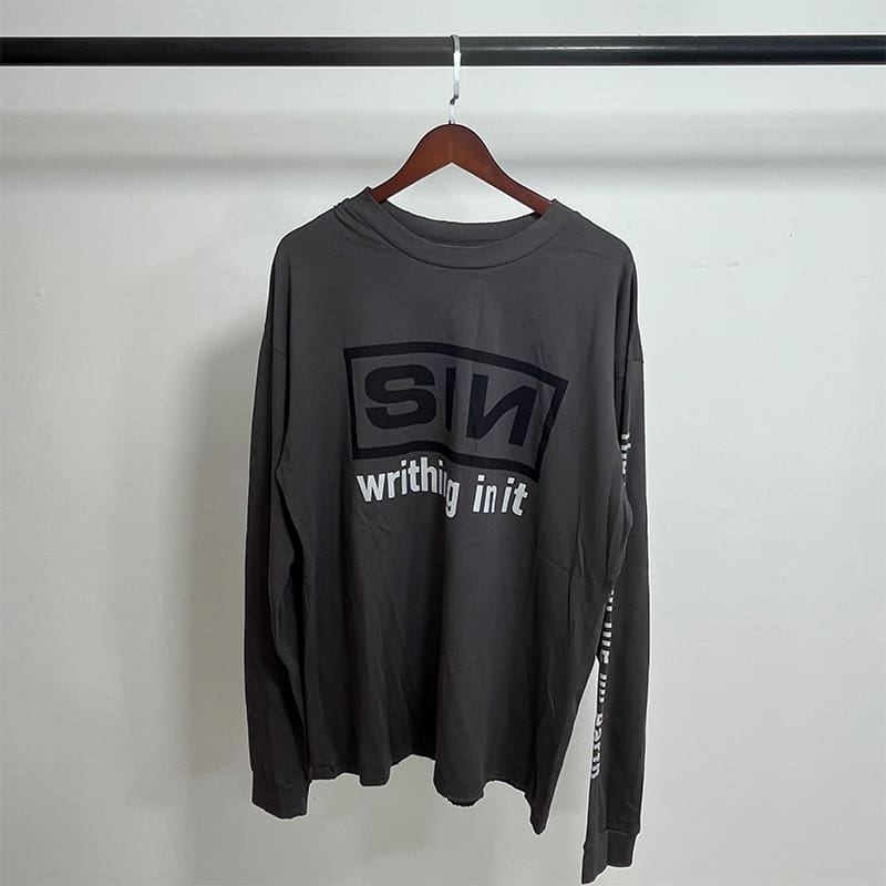 Saint Michael American-Style Distressed Long-Sleeved T-Shirt for Men and Women