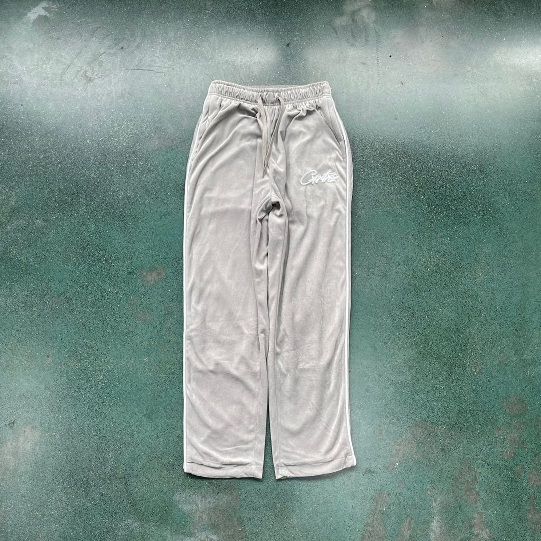 Corteiz Velvet Zipper Coat Set