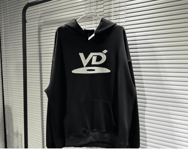 Vujade 006 letters VD embroidered letters hooded sweater High Street casual Vibe style loose couple hoodies tide