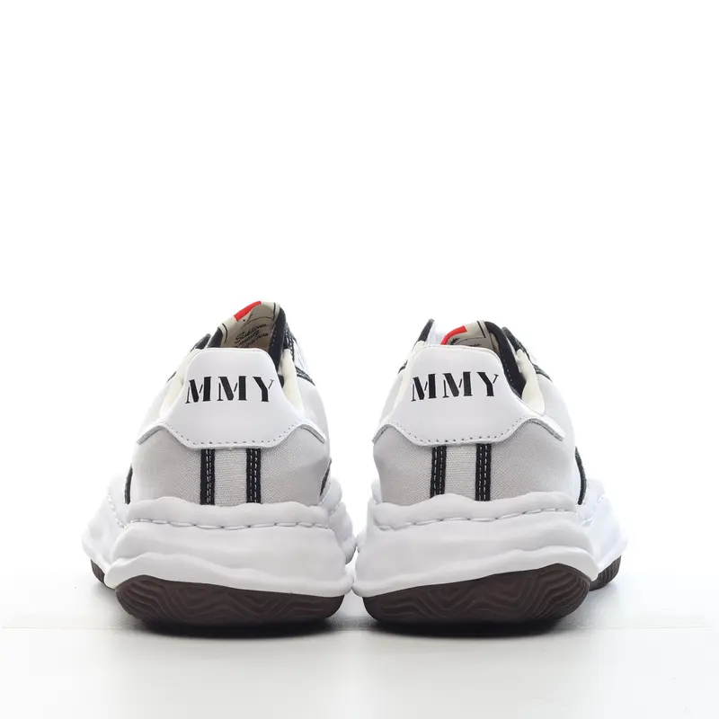 mmy Ma*s*n miharayasuhiro wayne original sole leather low sneaker xqwp